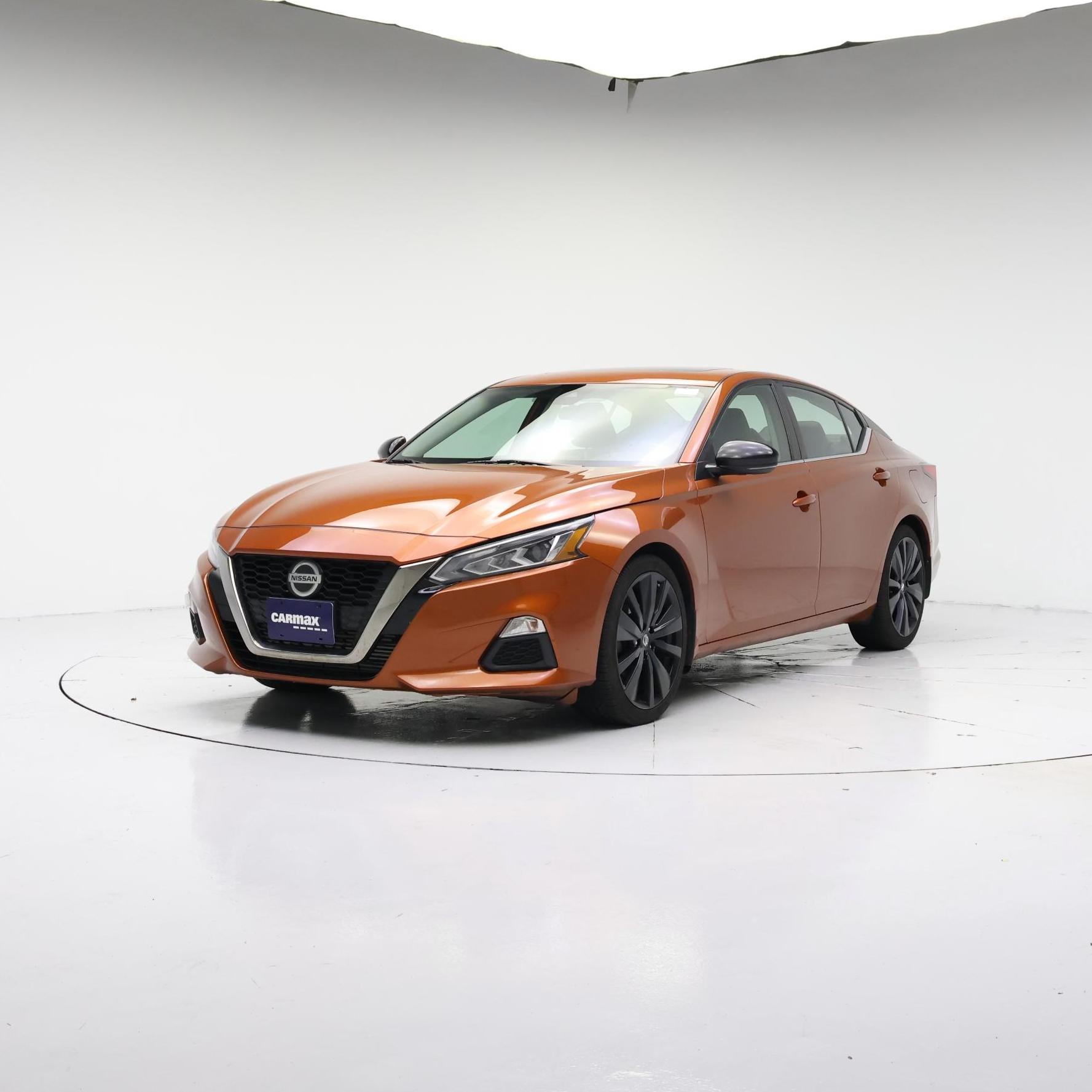 Thumbnail: 2020 Nissan Altima - 4