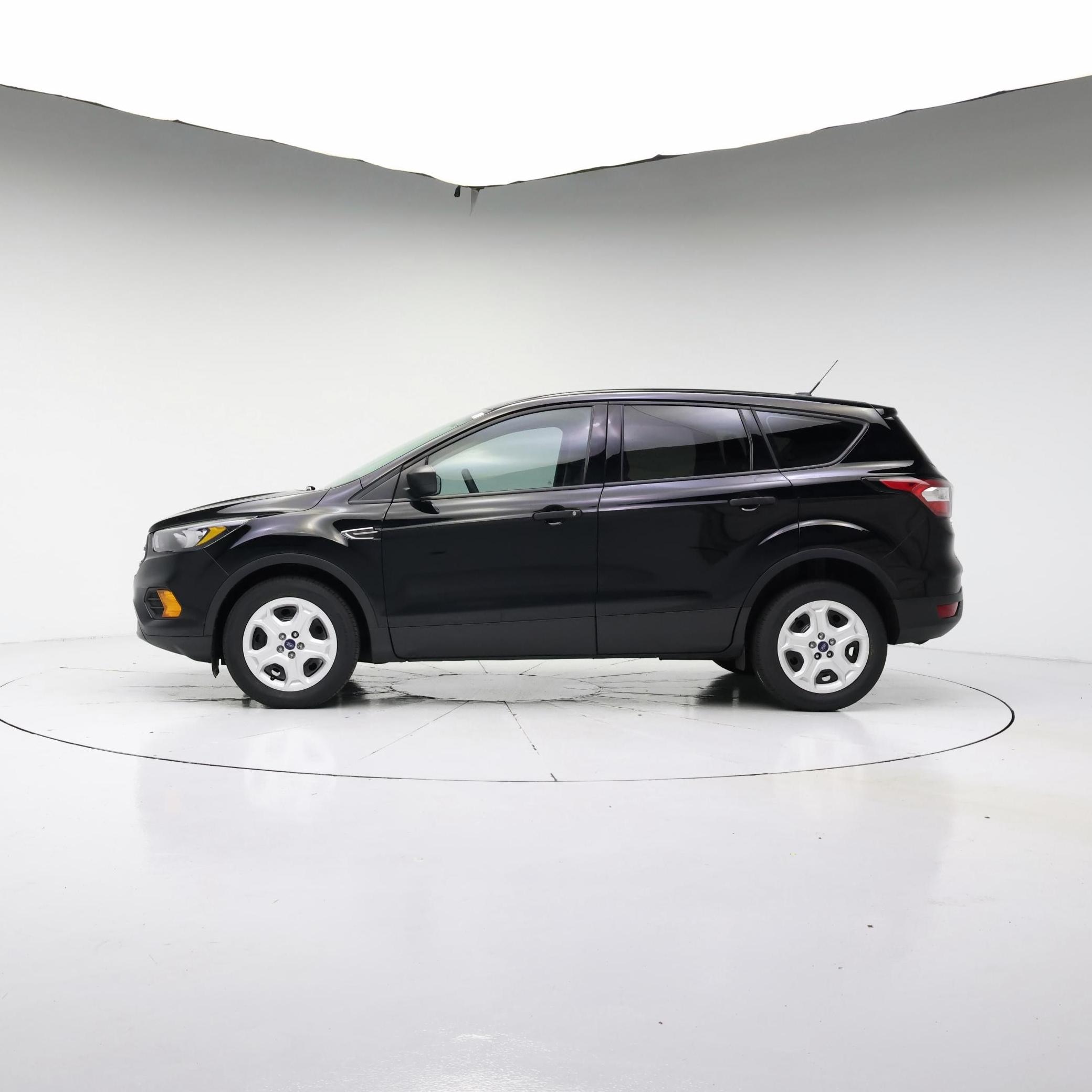 Thumbnail: 2018 Ford Escape - 3