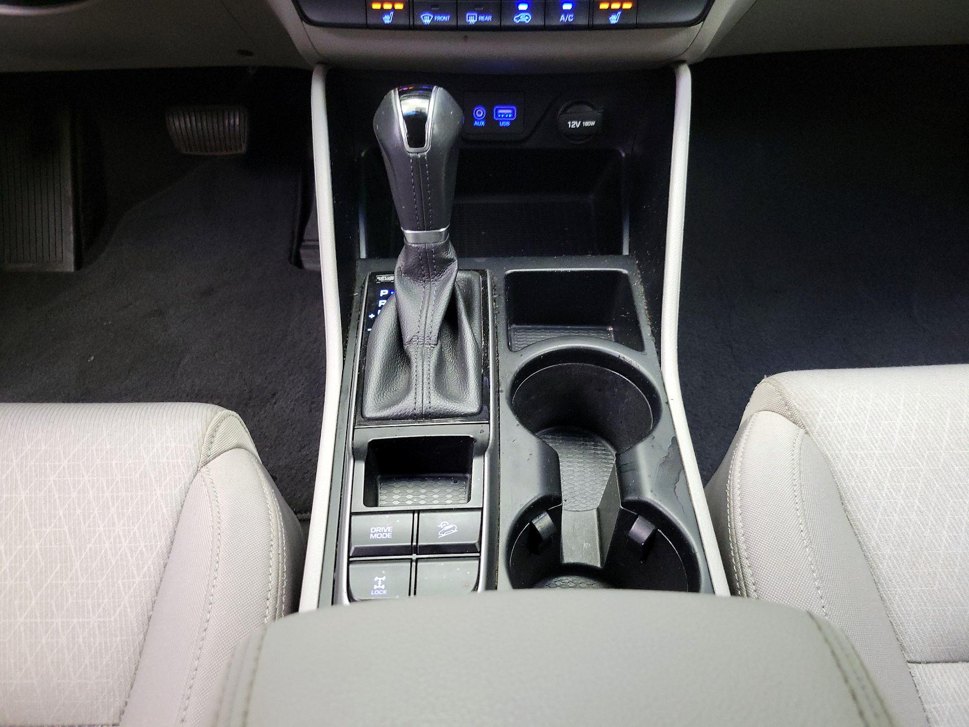 Thumbnail: 2016 Hyundai Tucson - 17