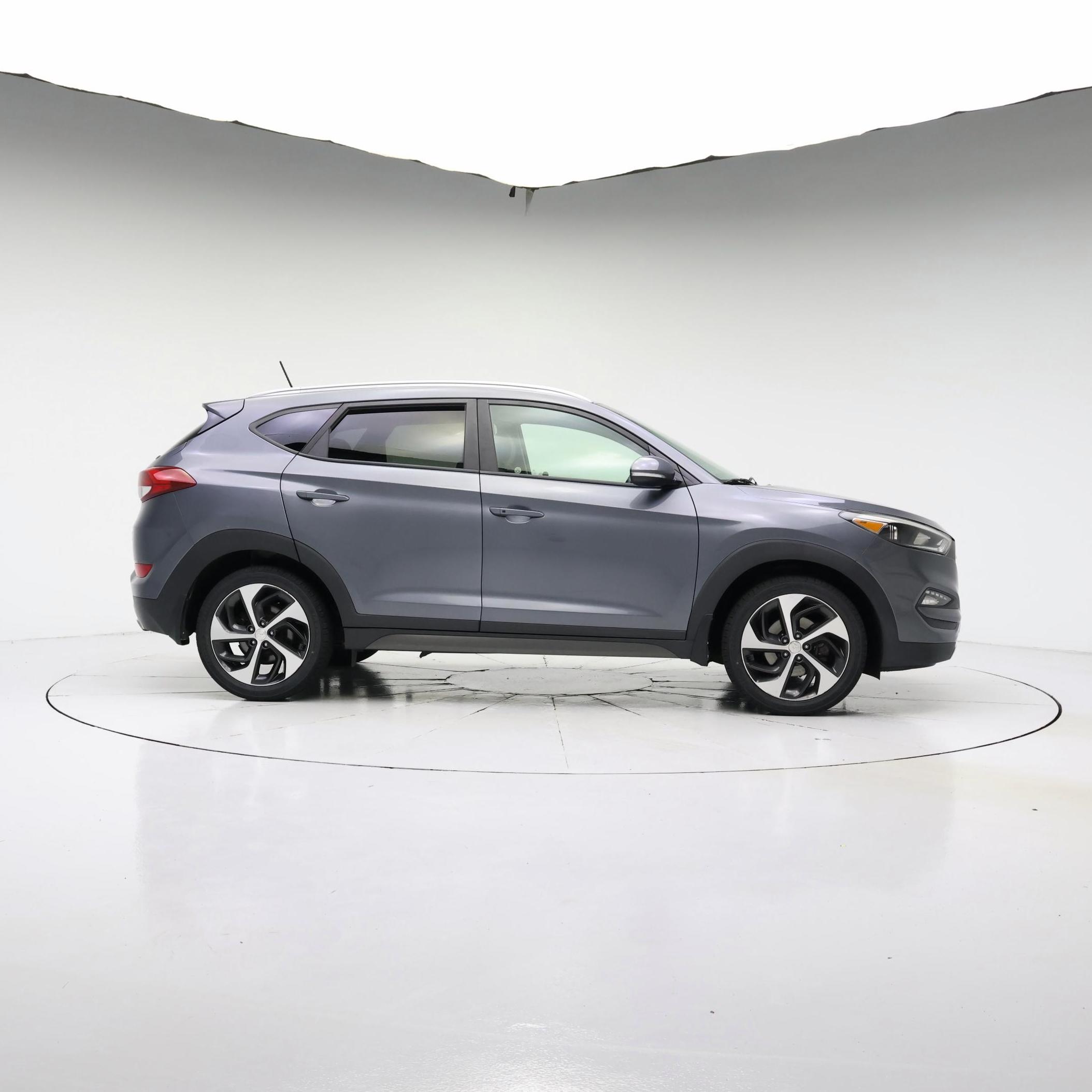 Thumbnail: 2016 Hyundai Tucson - 7