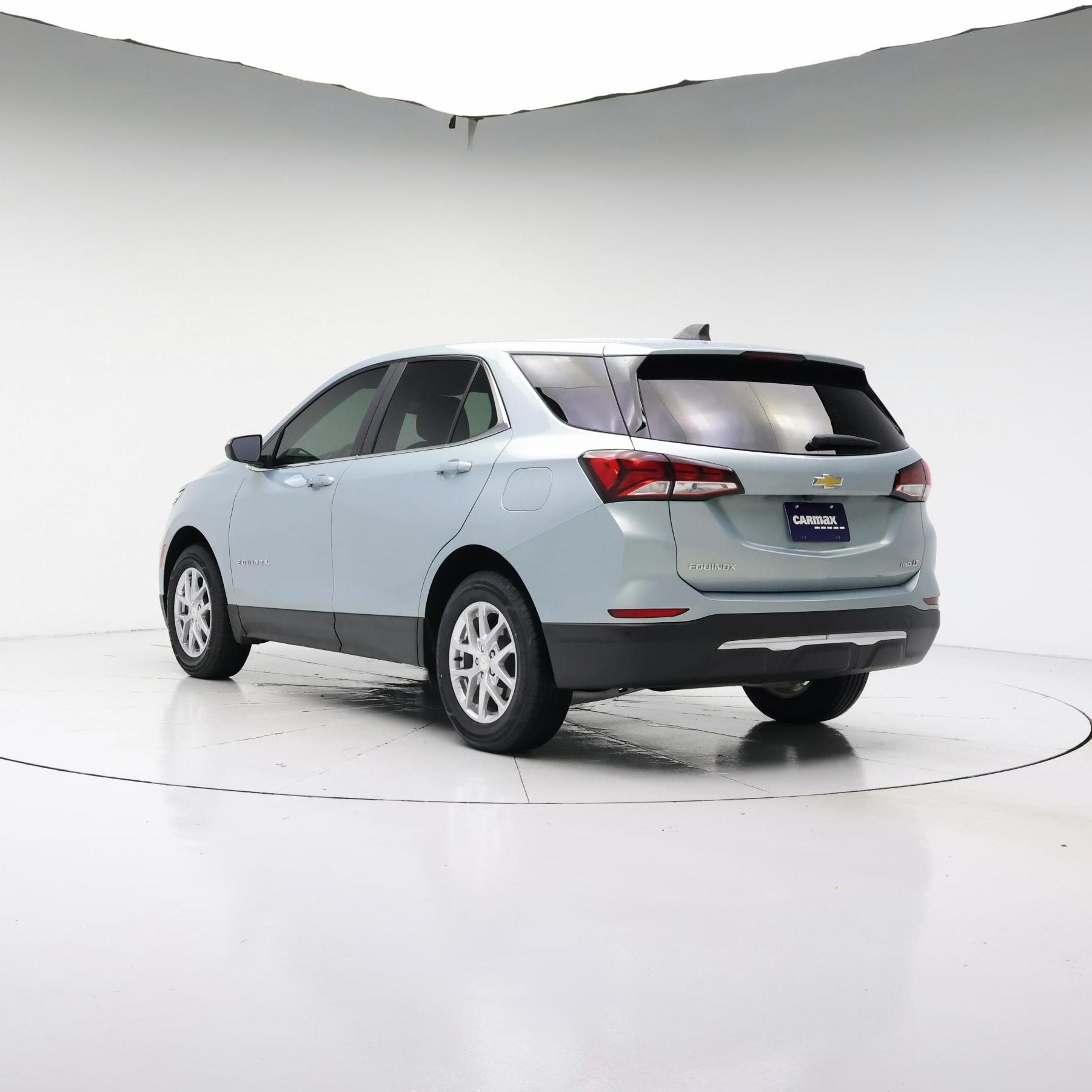 Thumbnail: 2022 Chevrolet Equinox - 2