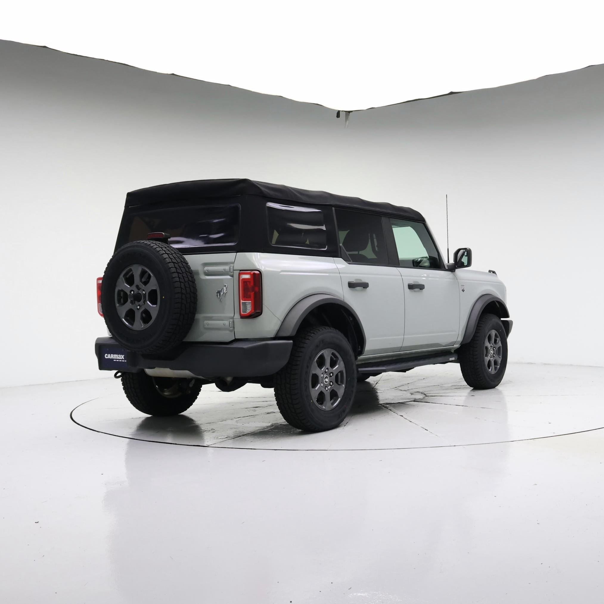 Thumbnail: 2021 Ford Bronco - 8