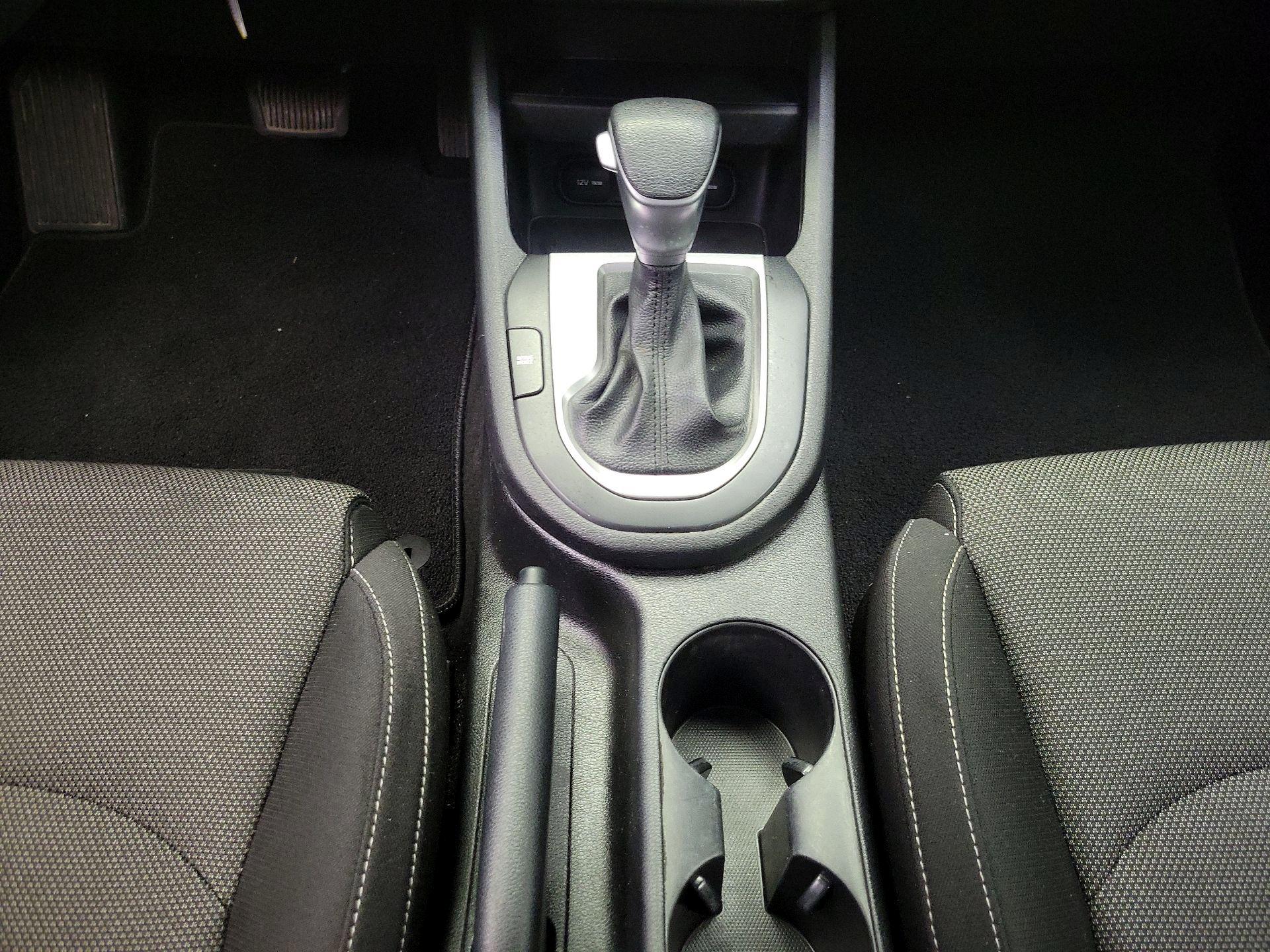 Thumbnail: 2023 Kia Forte - 17