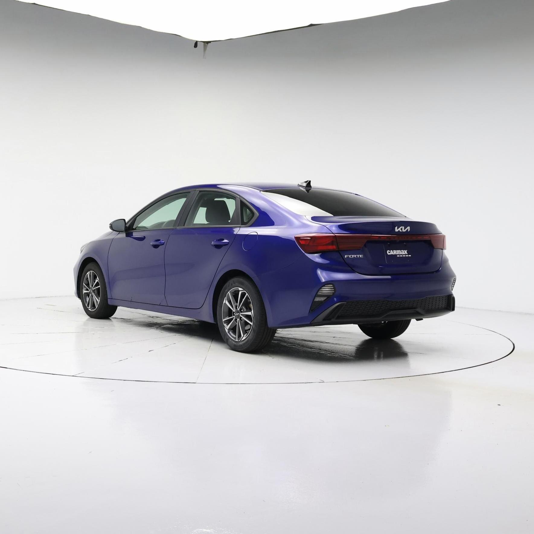 Thumbnail: 2023 Kia Forte - 2