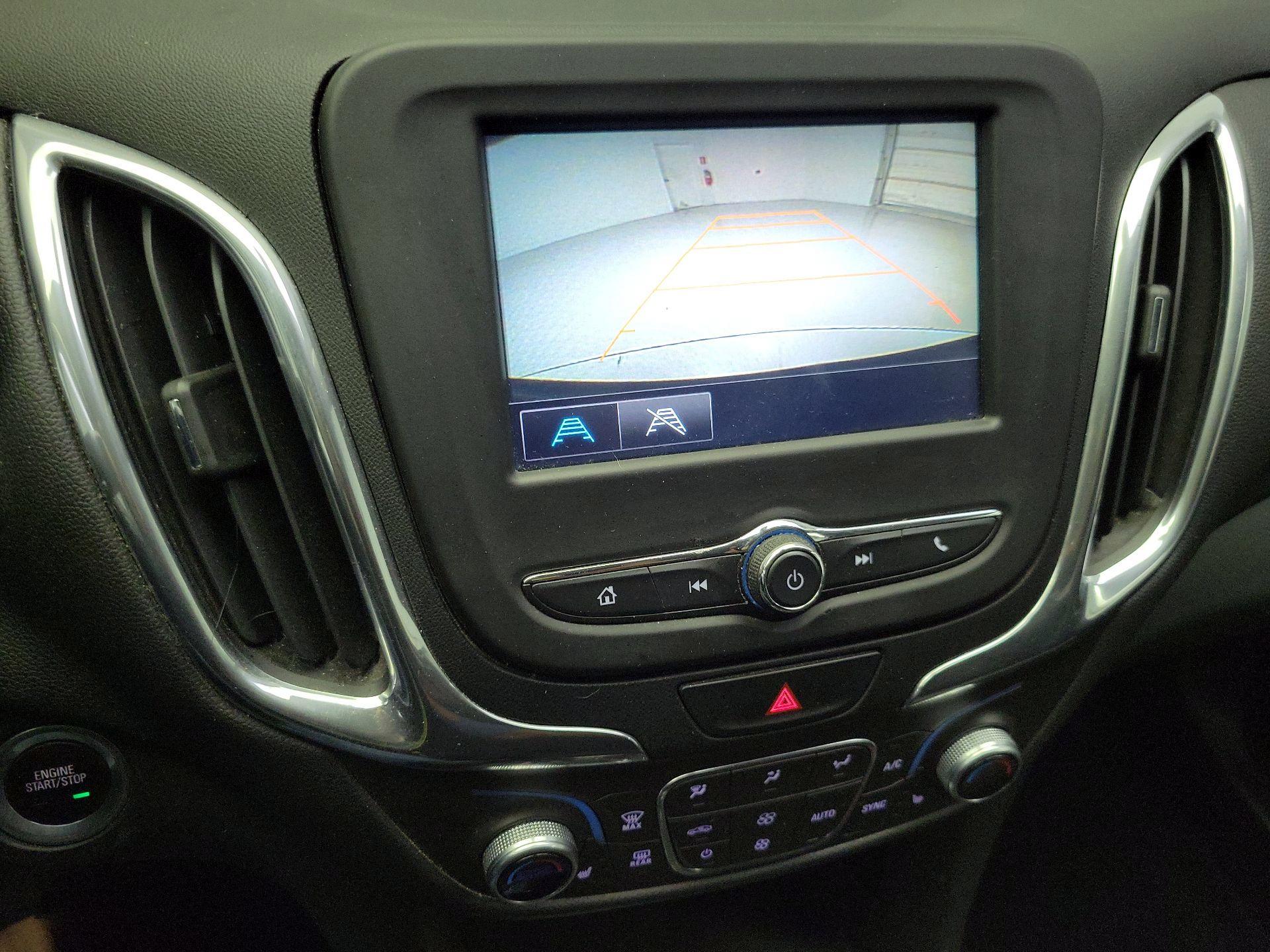 Thumbnail: 2018 Chevrolet Equinox - 14