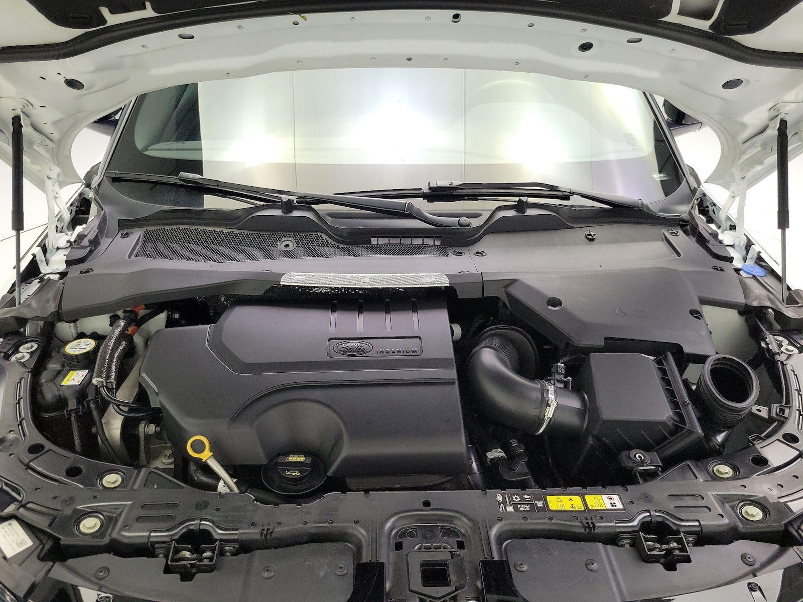 2022 Land Rover Range Rover Evoque SE - Photo 24