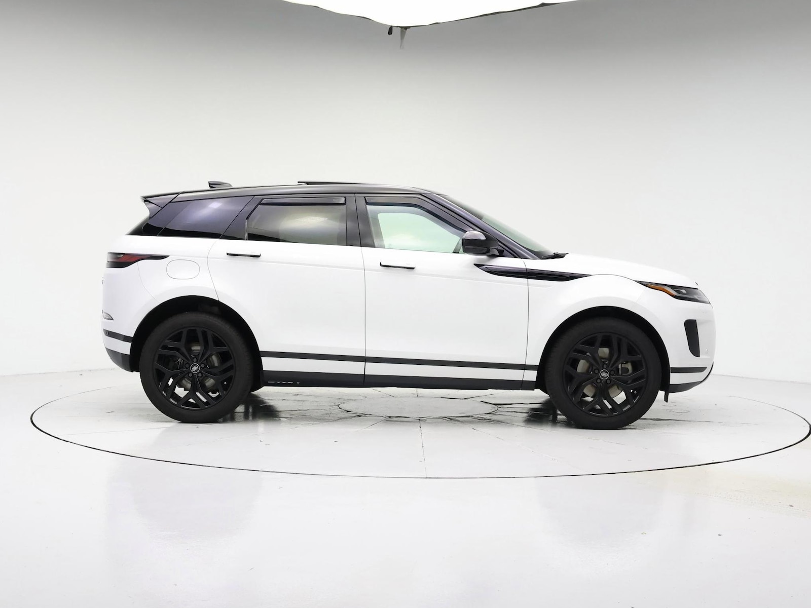 2022 Land Rover Range Rover Evoque SE - Photo 8