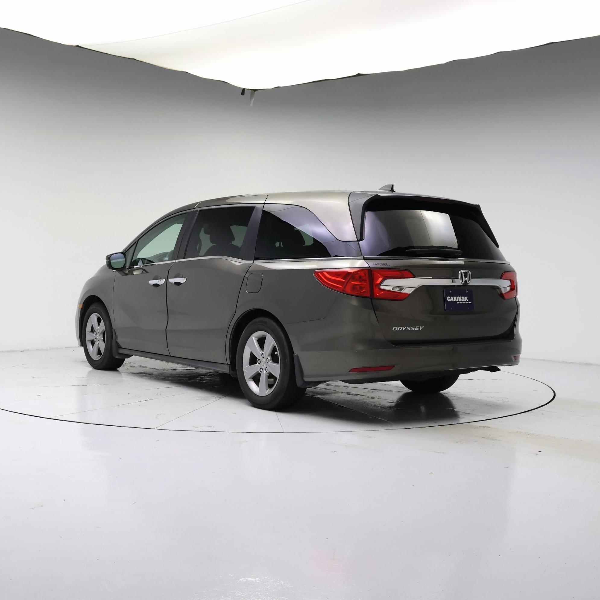Thumbnail: 2018 Honda Odyssey - 2
