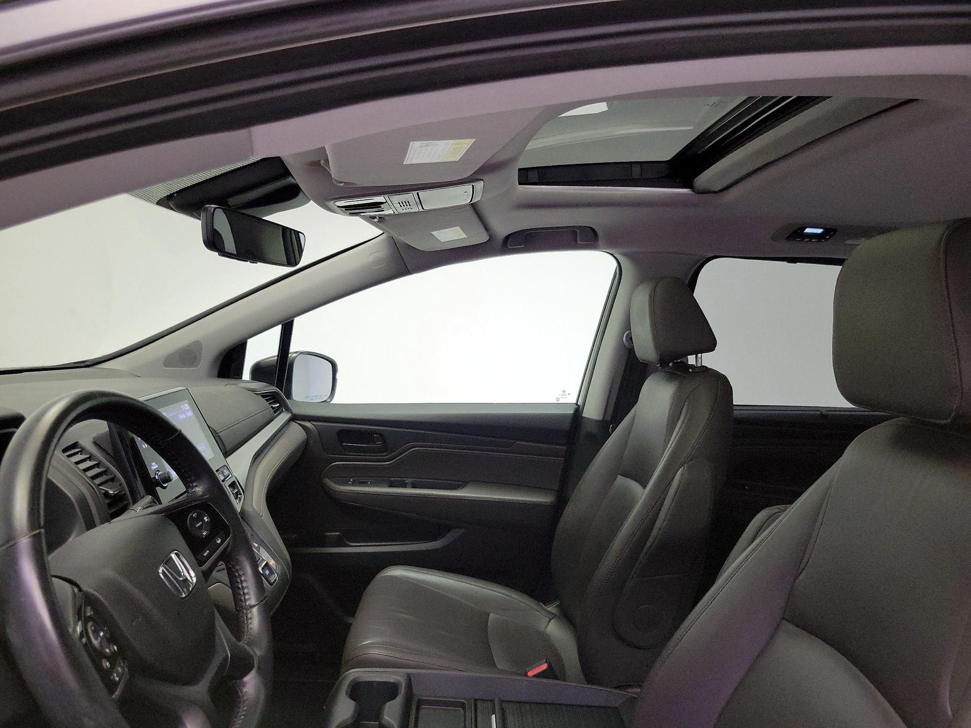 Thumbnail: 2018 Honda Odyssey - 19