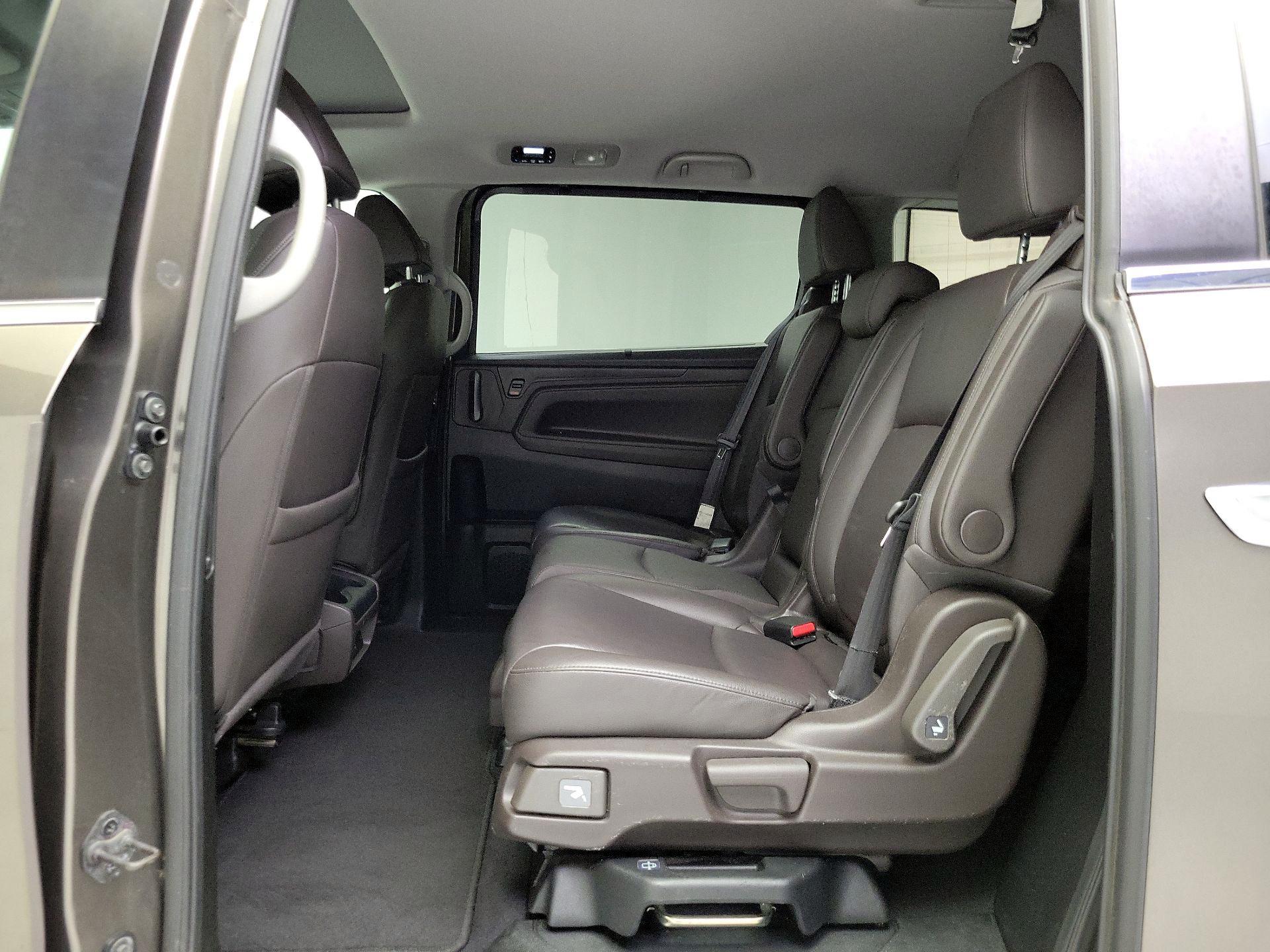 Thumbnail: 2018 Honda Odyssey - 20