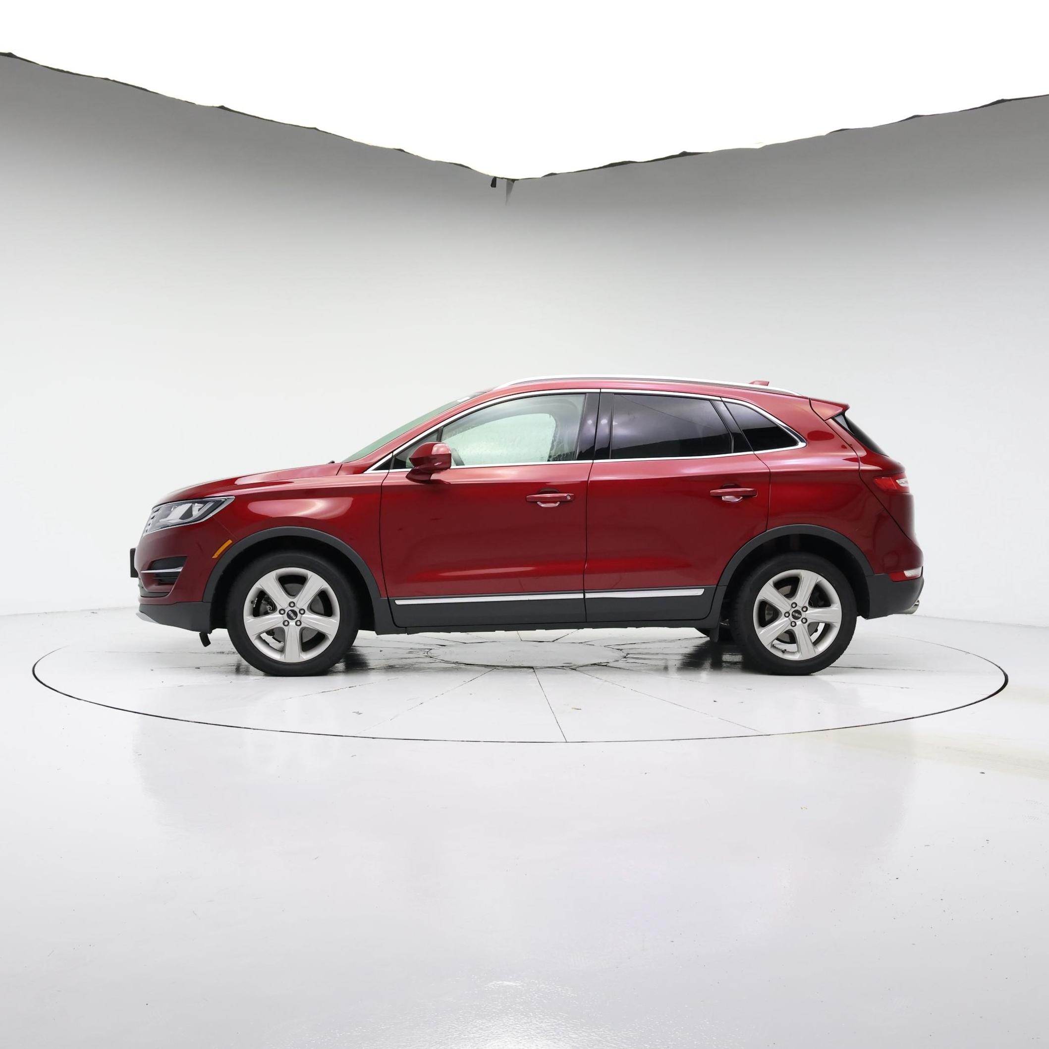 Thumbnail: 2018 Lincoln MKC - 3