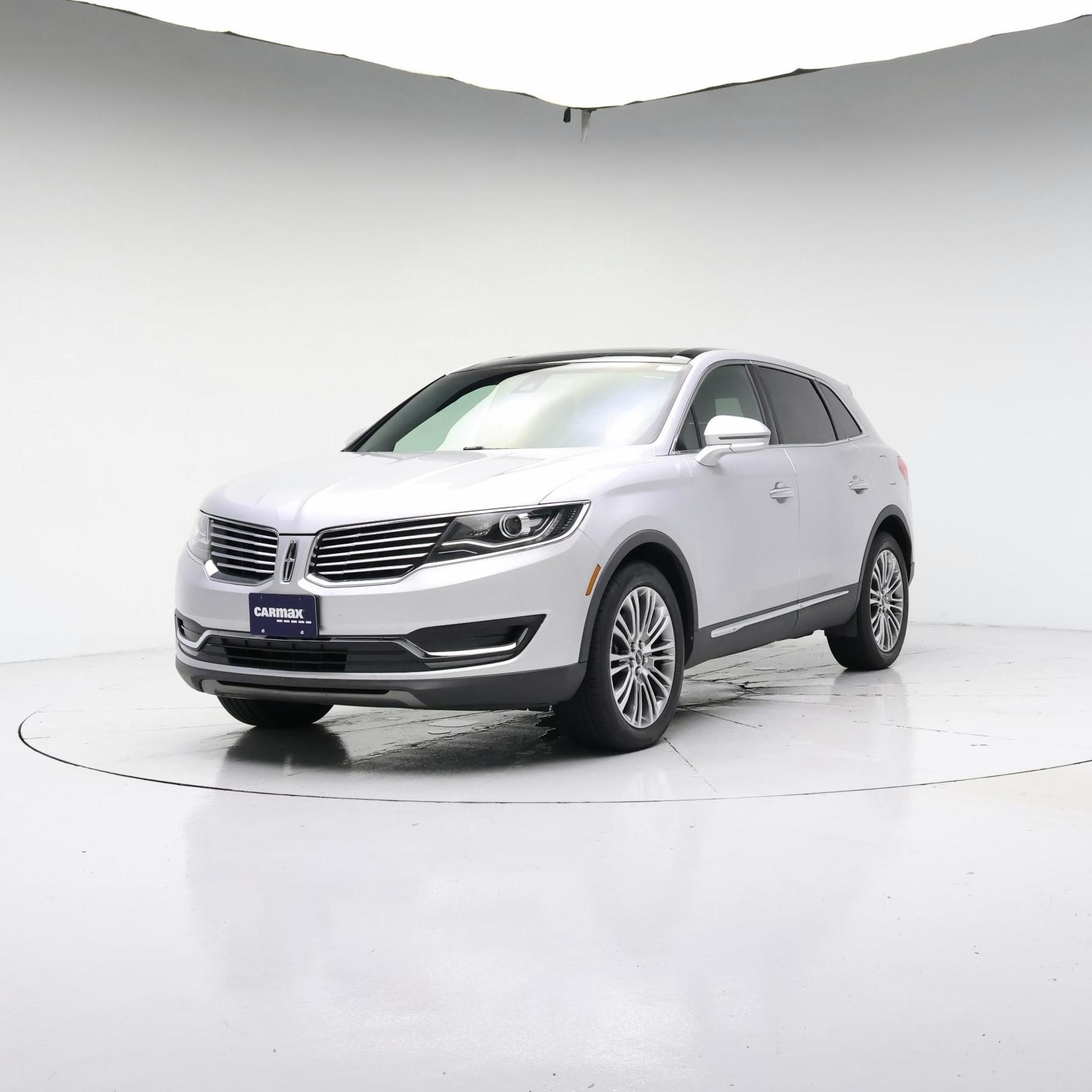 Thumbnail: 2016 Lincoln MKX - 4