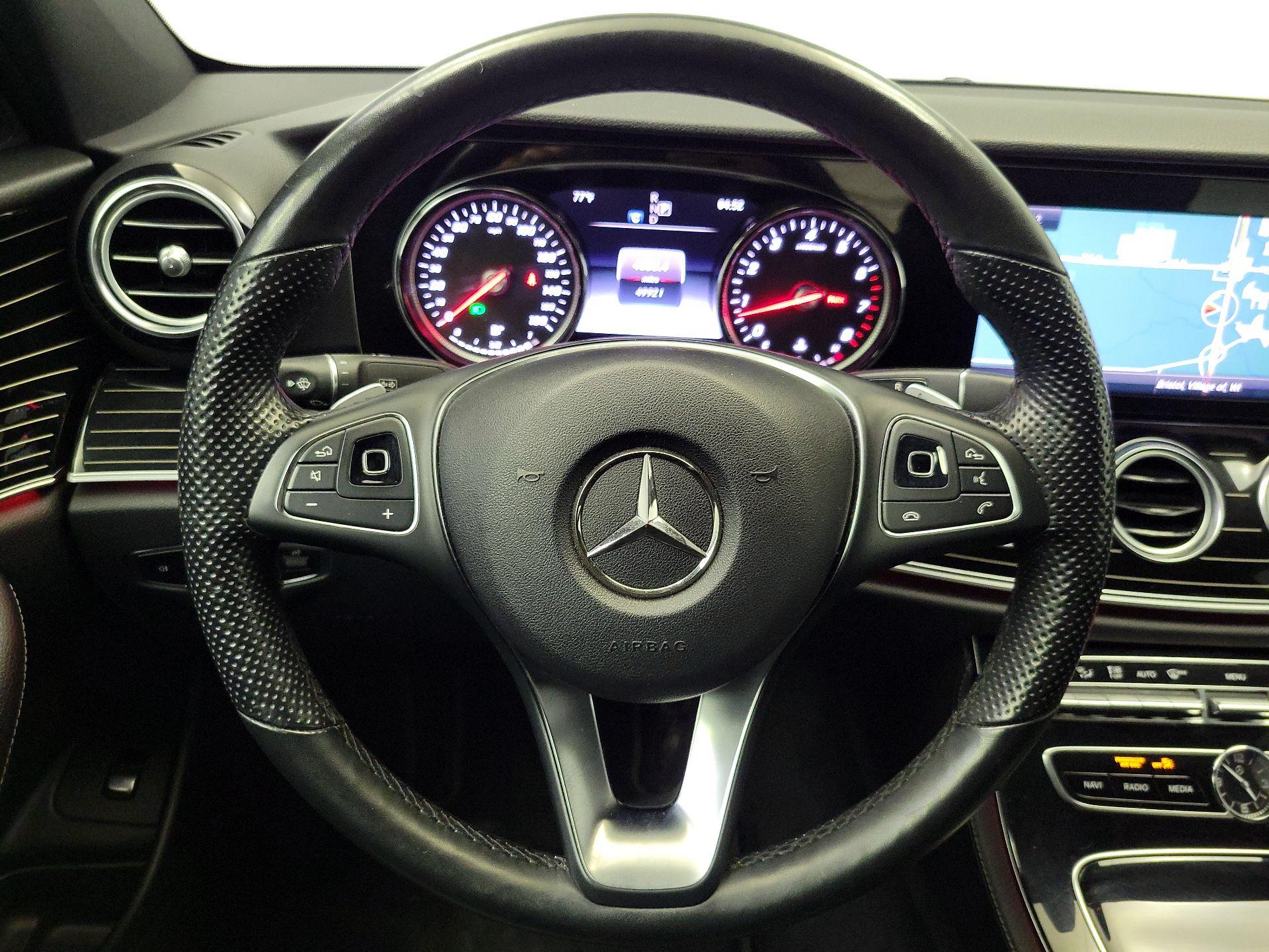 Thumbnail: 2018 Mercedes-Benz E-Class - 10