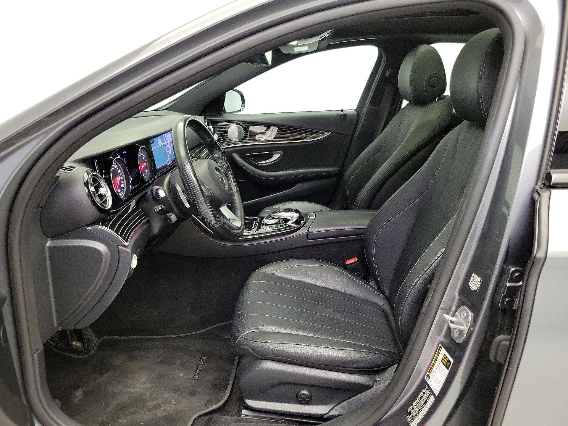Thumbnail: 2018 Mercedes-Benz E-Class - 11