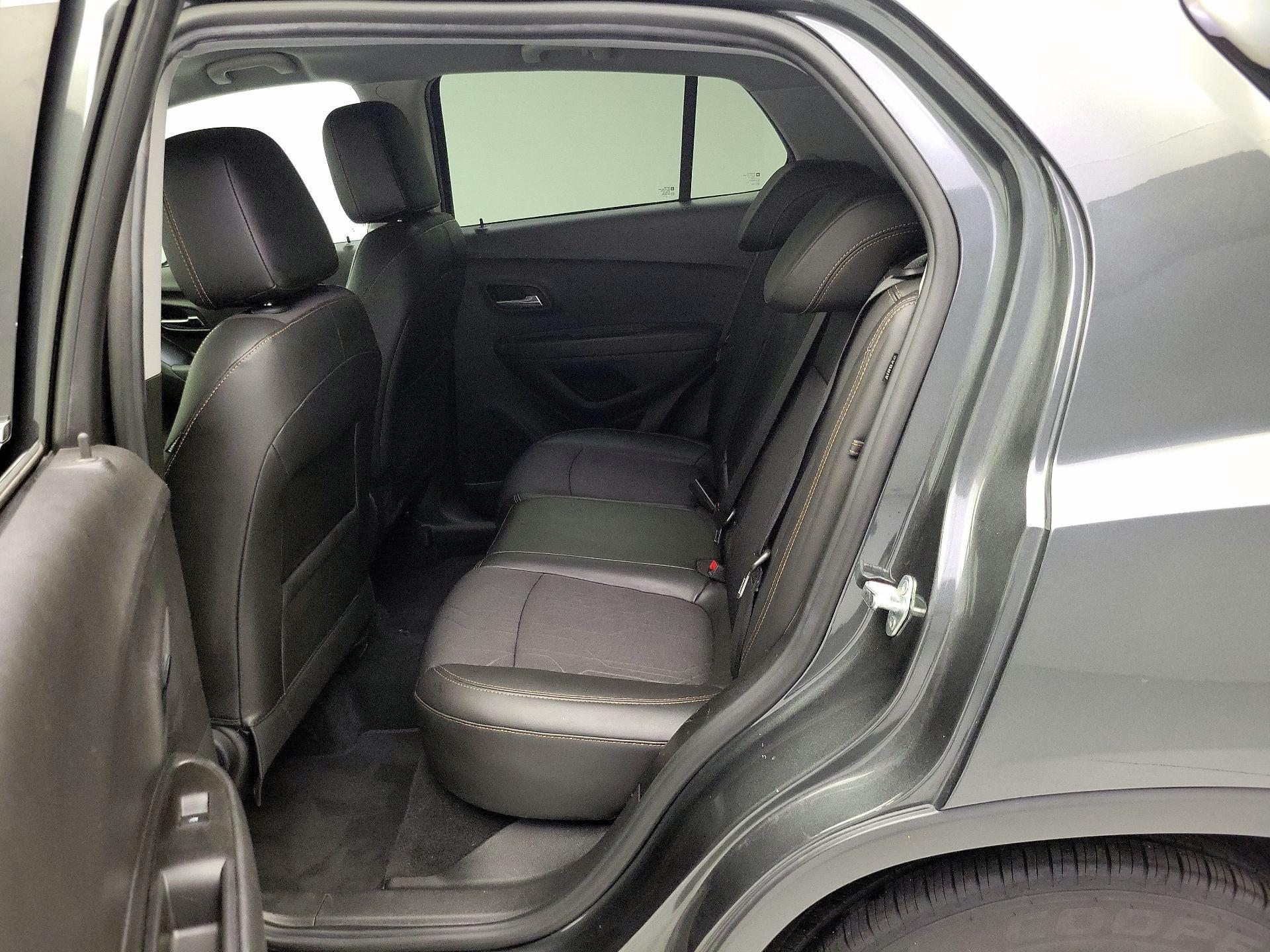 Thumbnail: 2020 Chevrolet Trax - 19