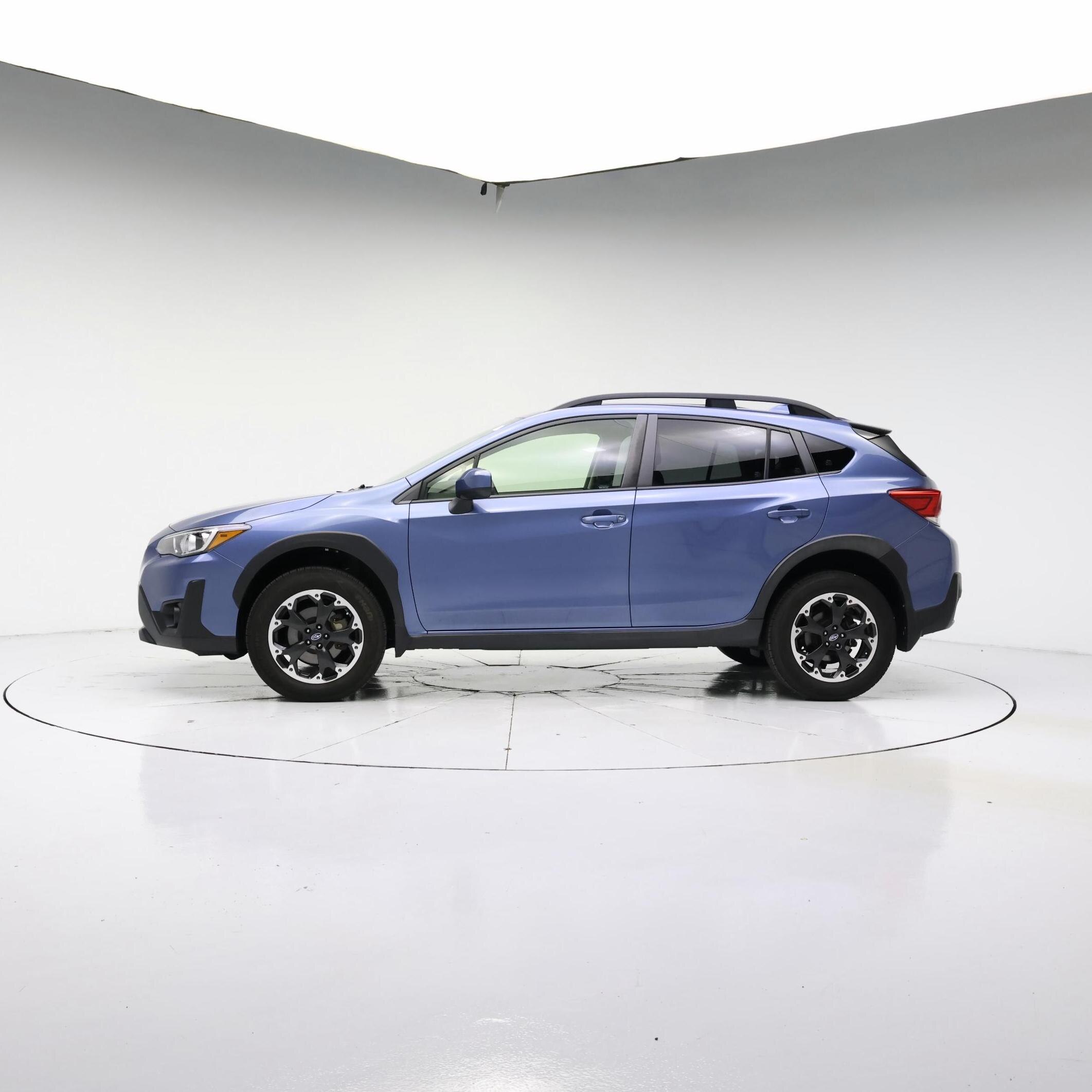 Thumbnail: 2021 Subaru Crosstrek - 3
