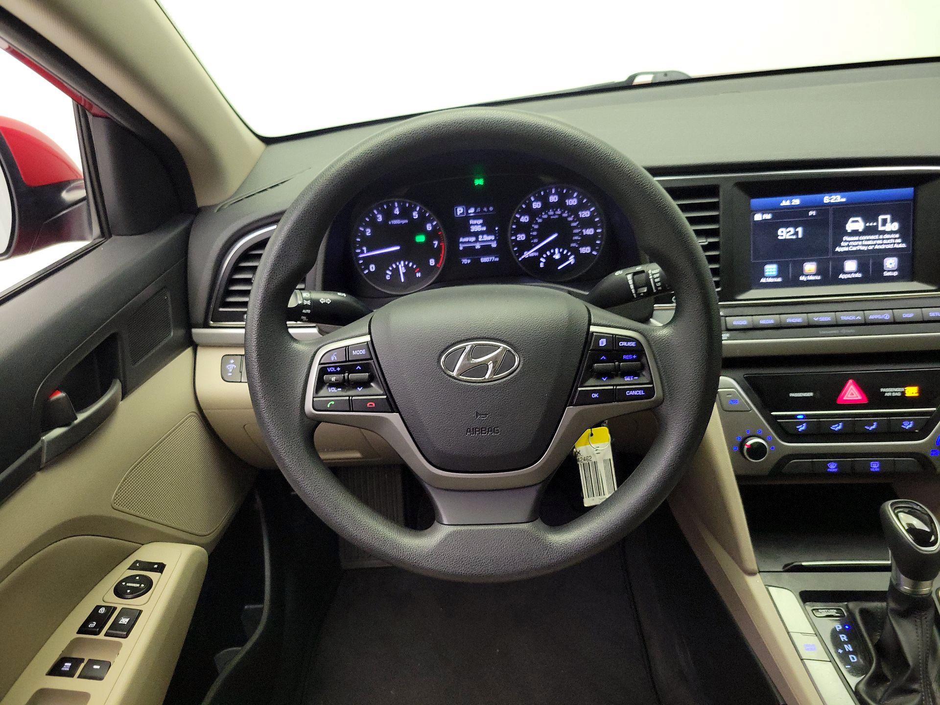 Thumbnail: 2018 Hyundai Elantra - 10