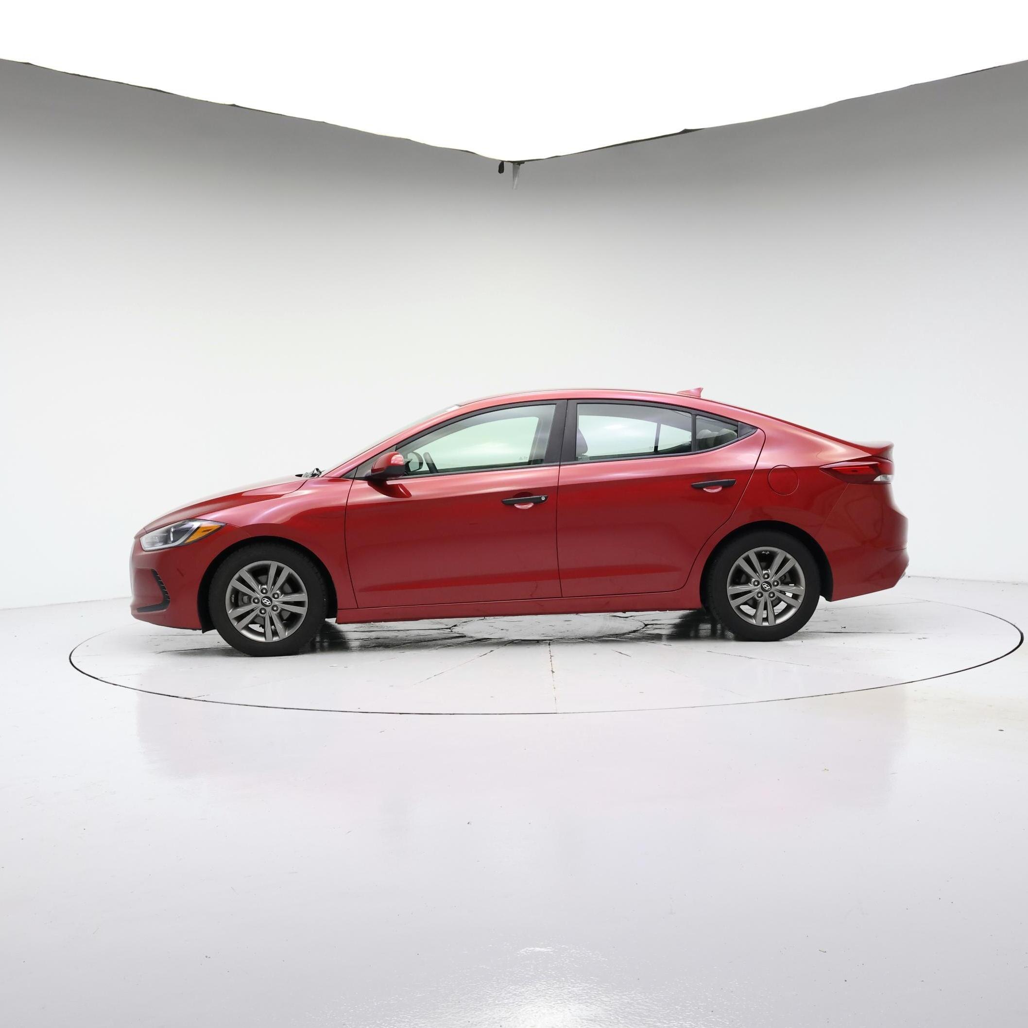 Thumbnail: 2018 Hyundai Elantra - 3