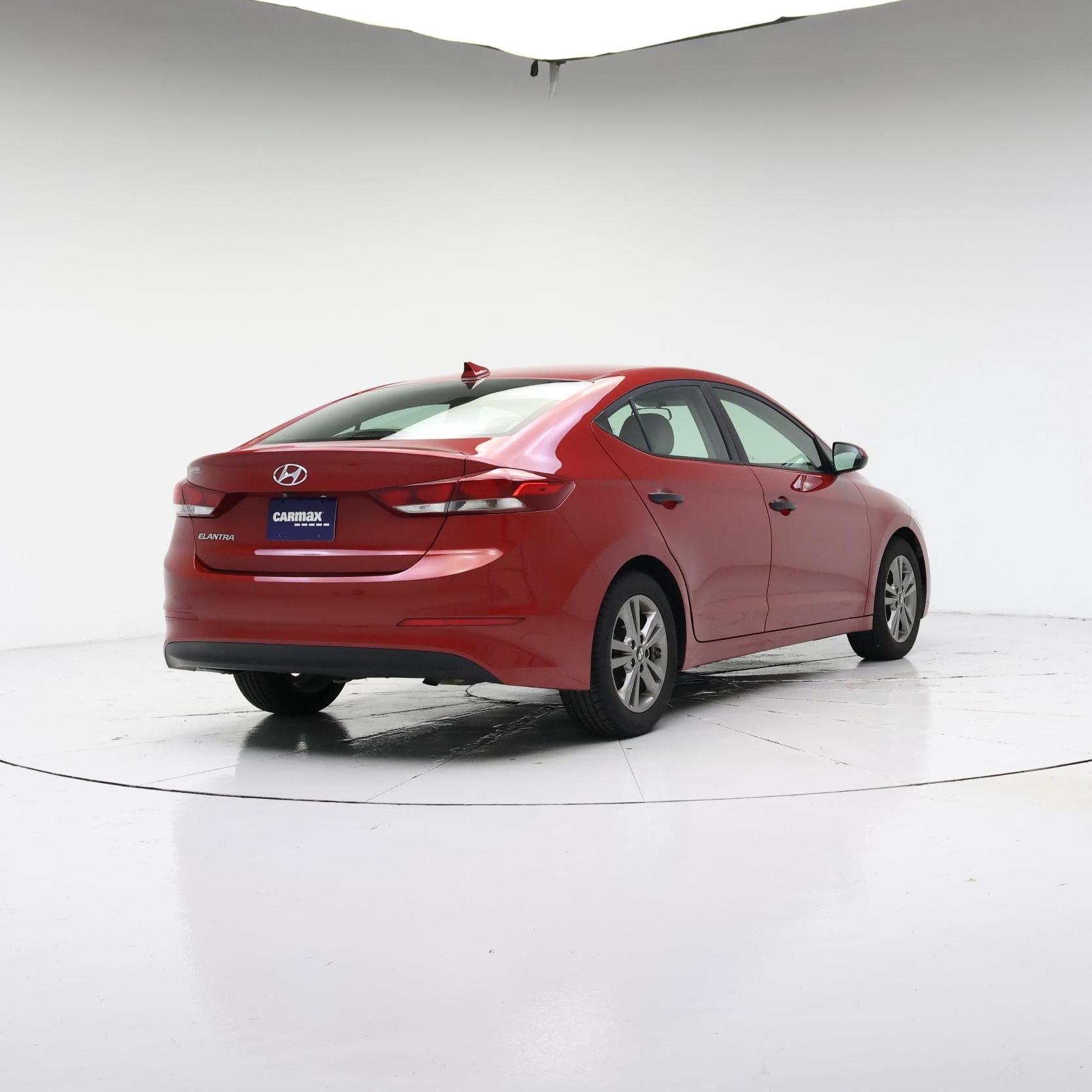 Thumbnail: 2018 Hyundai Elantra - 8