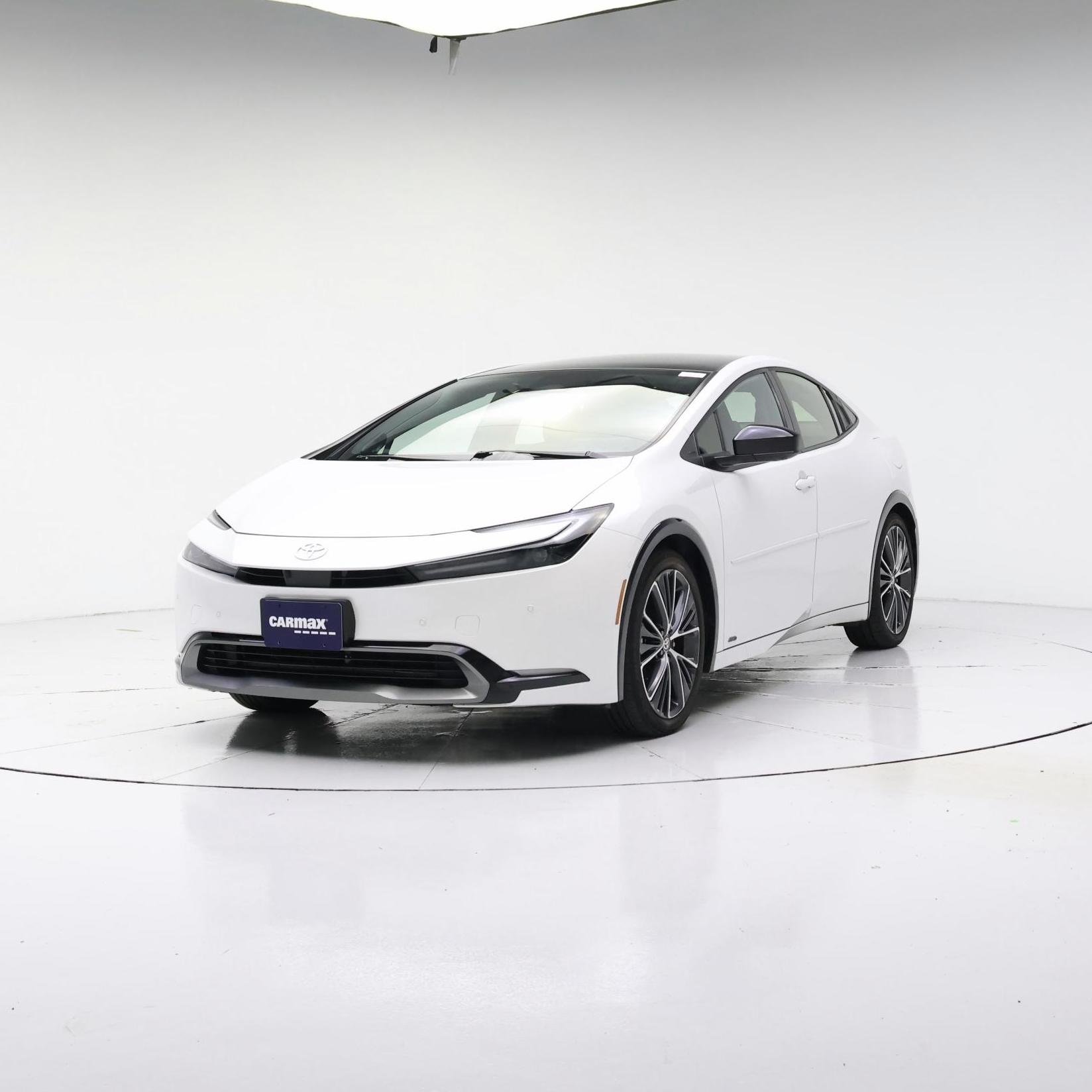 Thumbnail: 2023 Toyota Prius - 4
