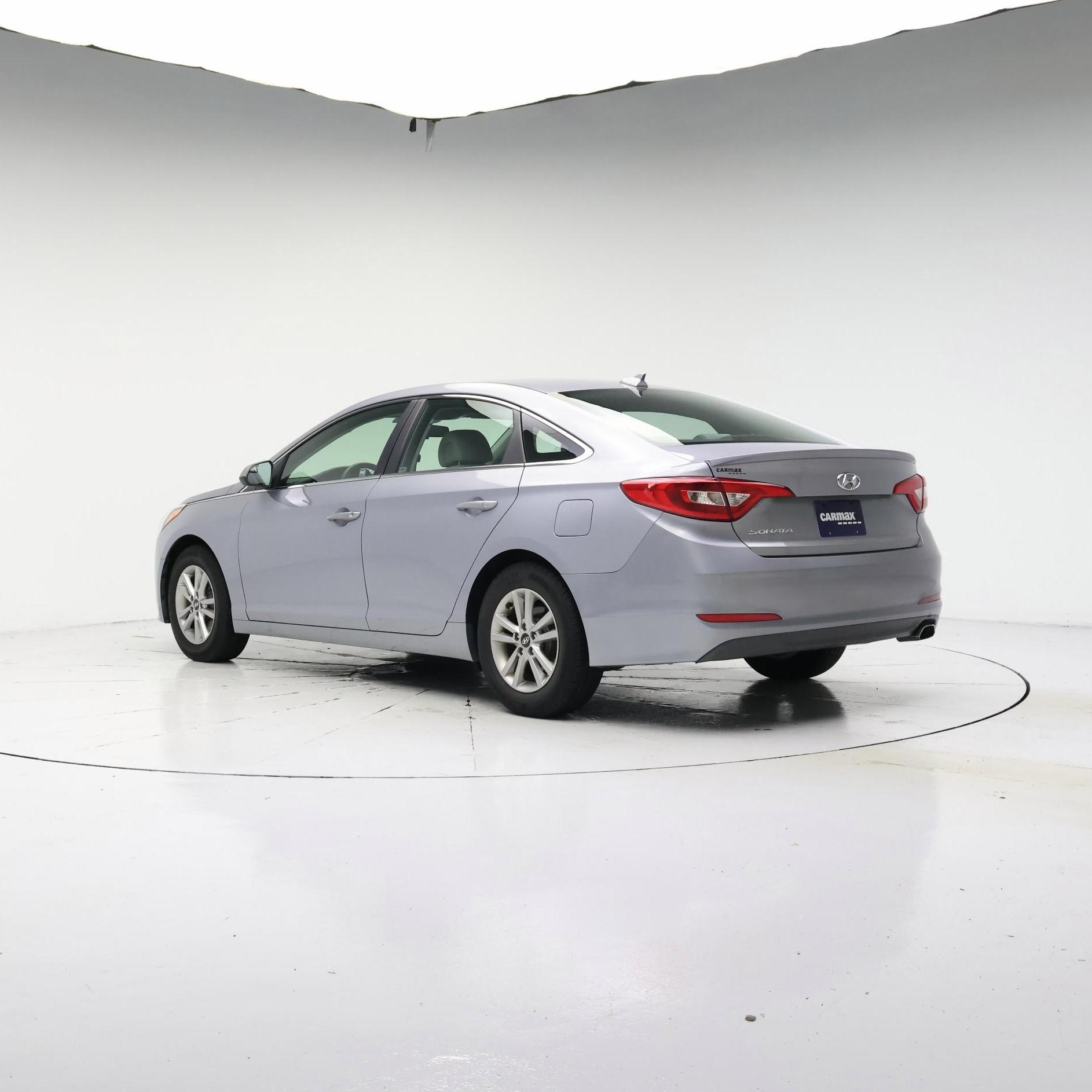 Thumbnail: 2017 Hyundai Sonata - 2