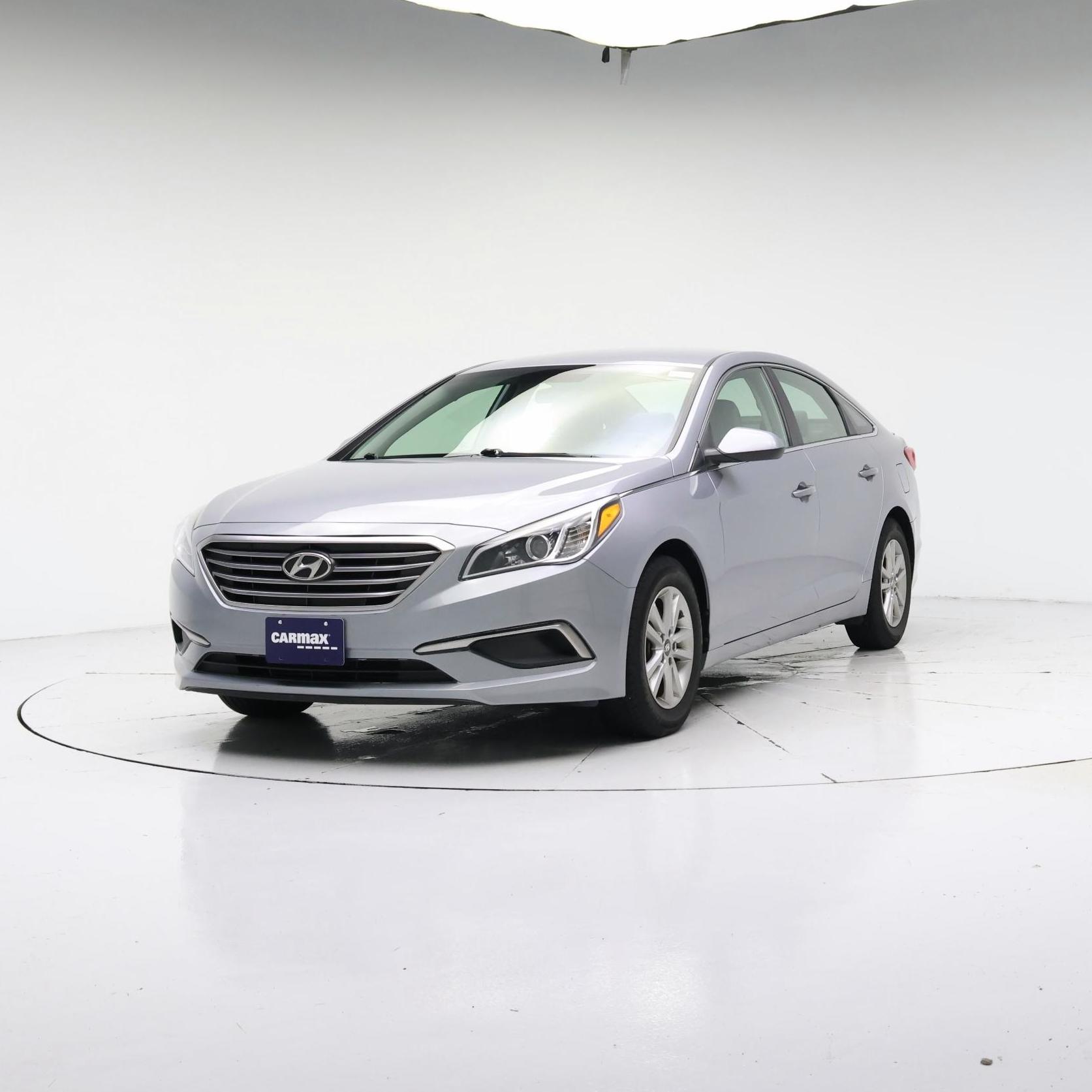 Thumbnail: 2017 Hyundai Sonata - 4