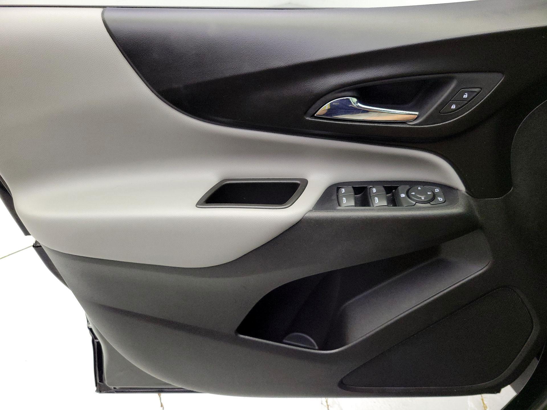 Thumbnail: 2019 Chevrolet Equinox - 12
