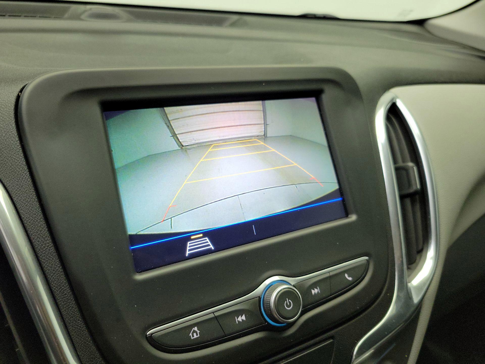 Thumbnail: 2019 Chevrolet Equinox - 14