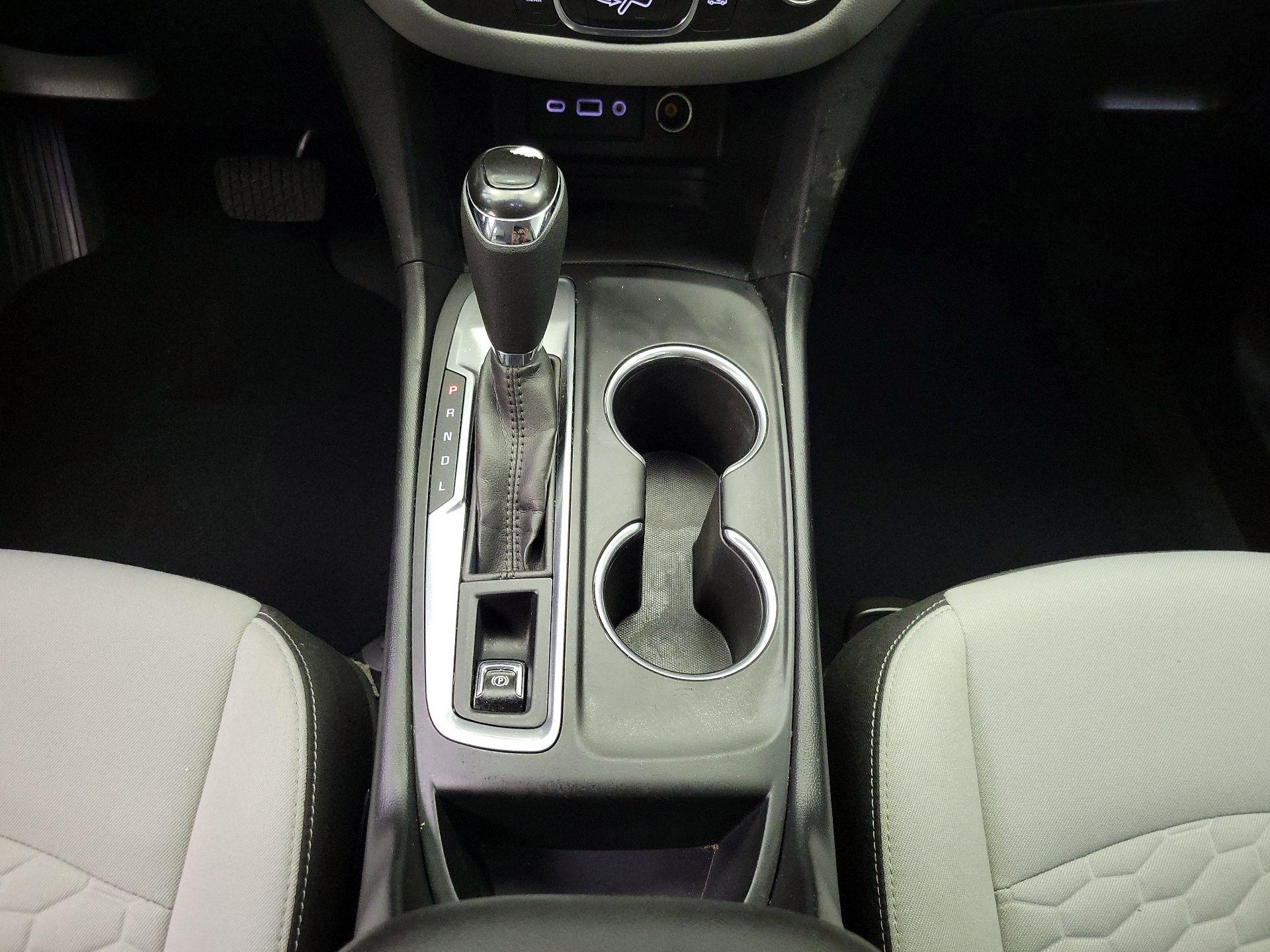 Thumbnail: 2019 Chevrolet Equinox - 17