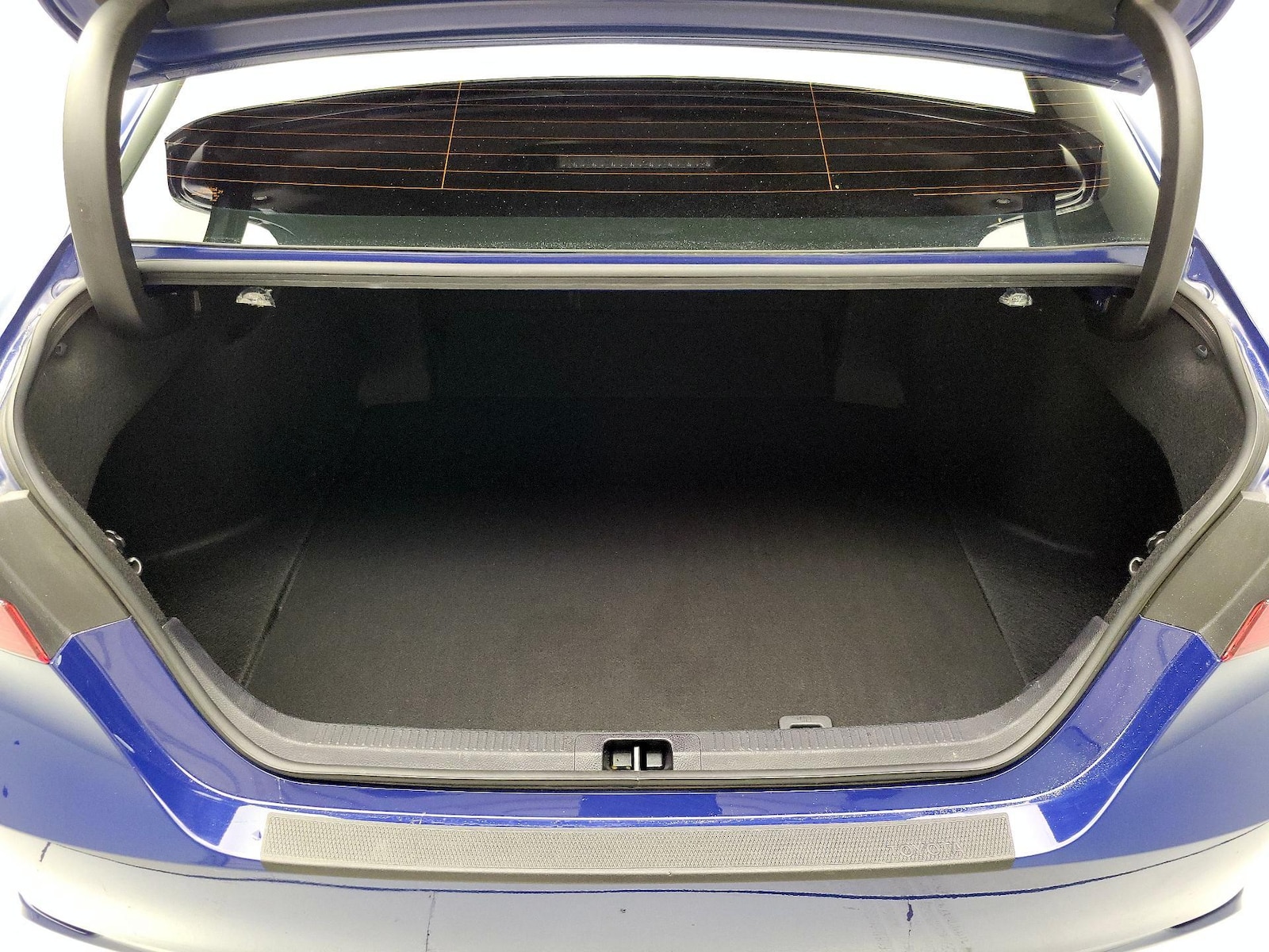 2023 Toyota Camry XSE - Photo 22