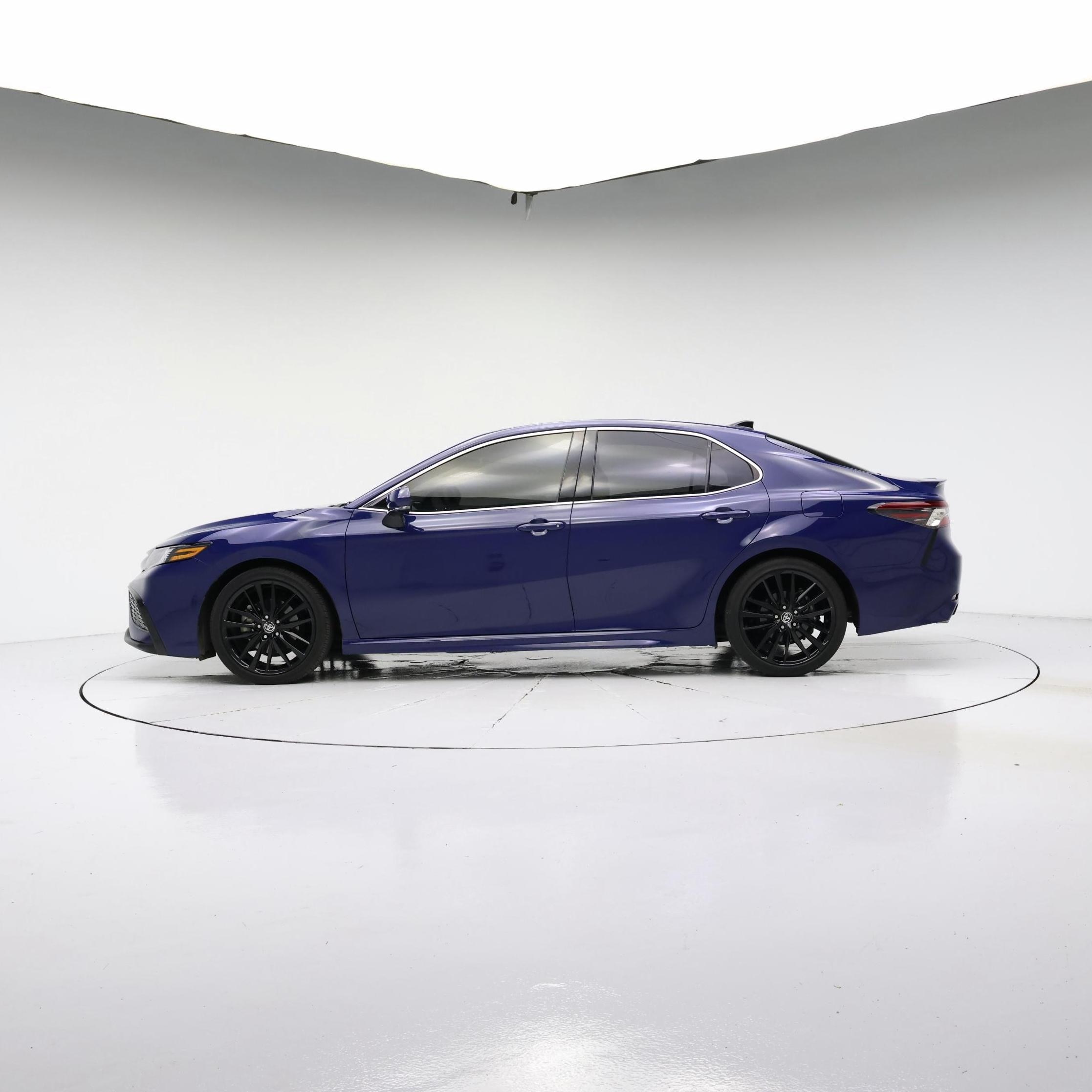 Thumbnail: 2023 Toyota Camry - 3