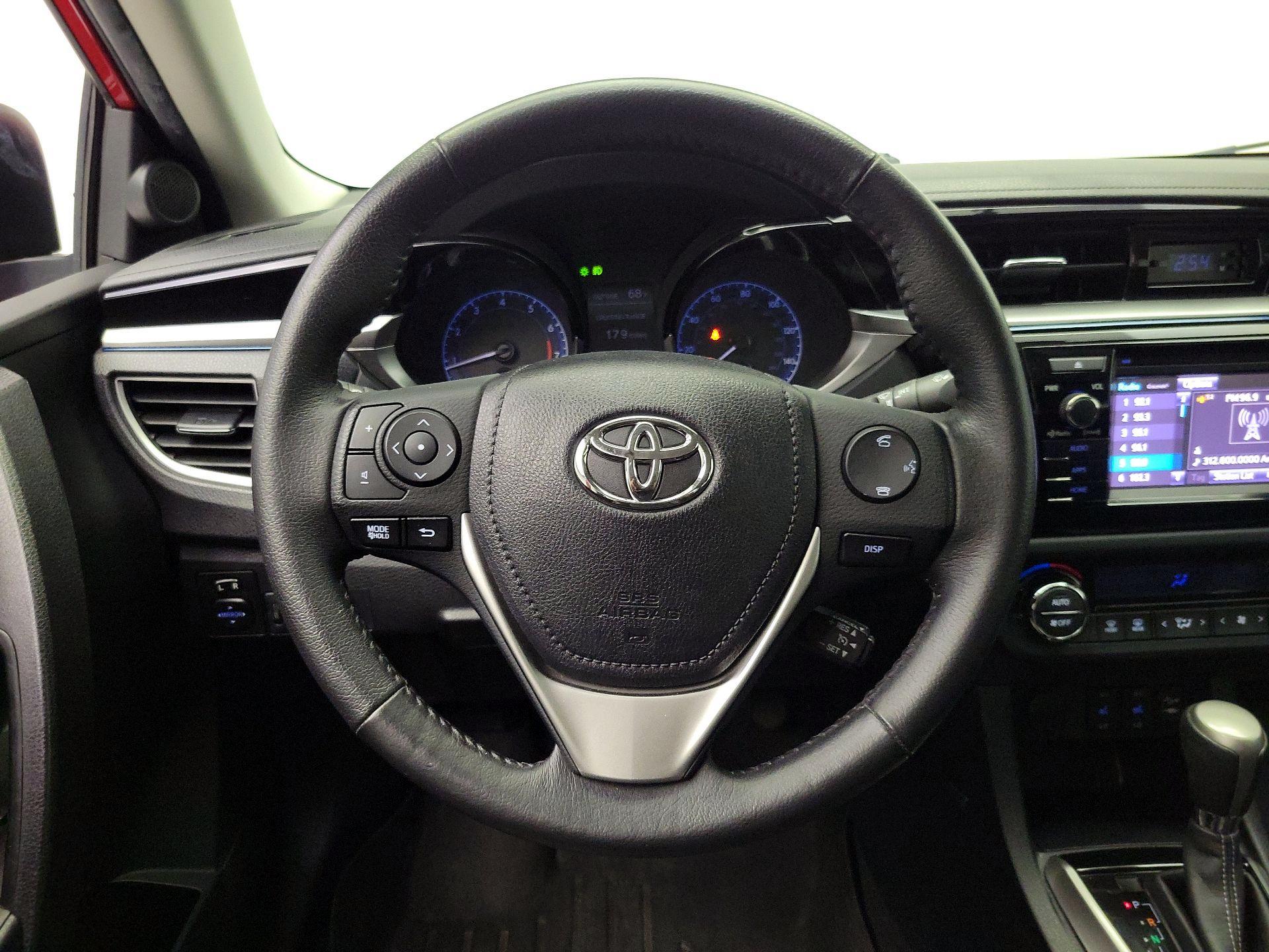 Thumbnail: 2016 Toyota Corolla - 10