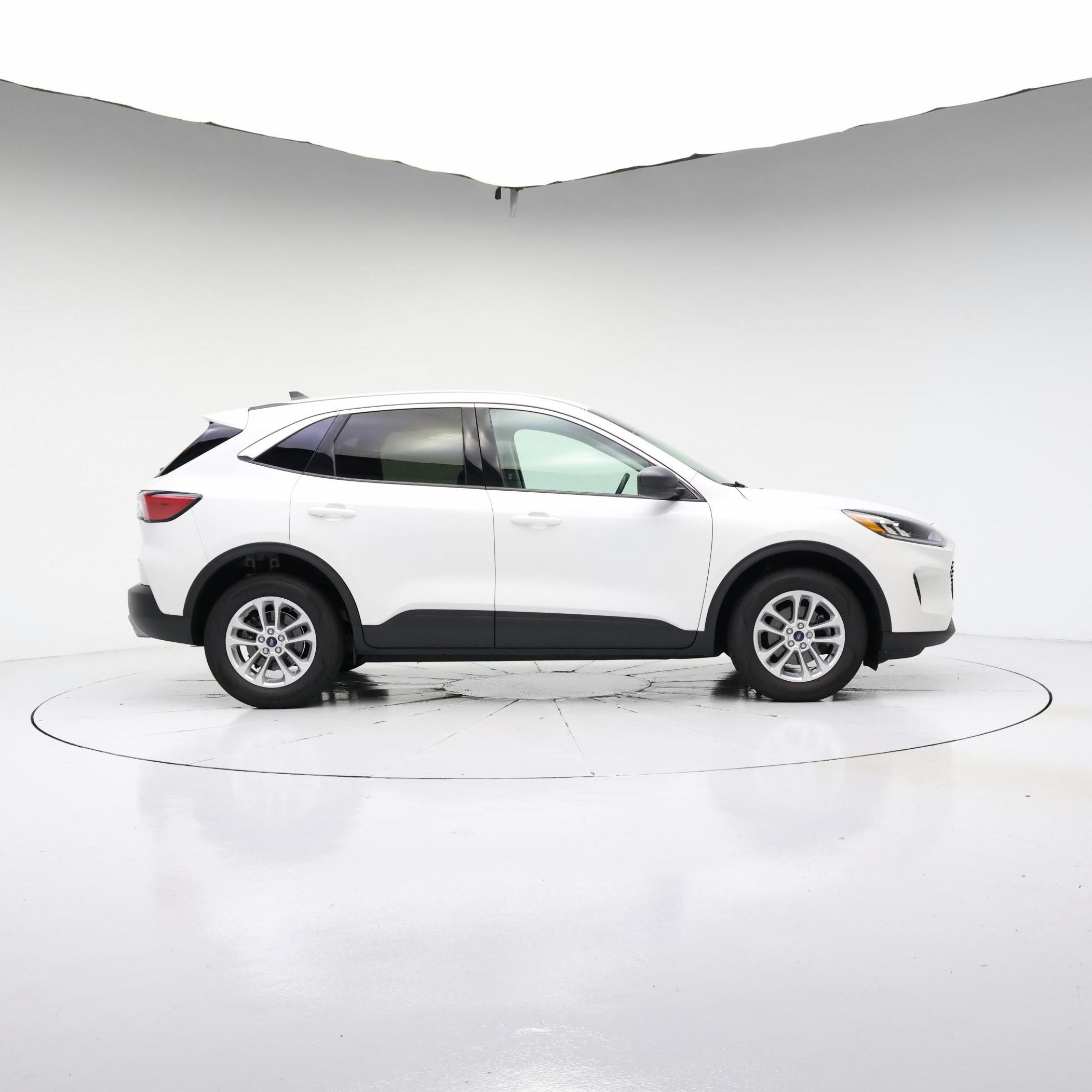 Thumbnail: 2022 Ford Escape - 7