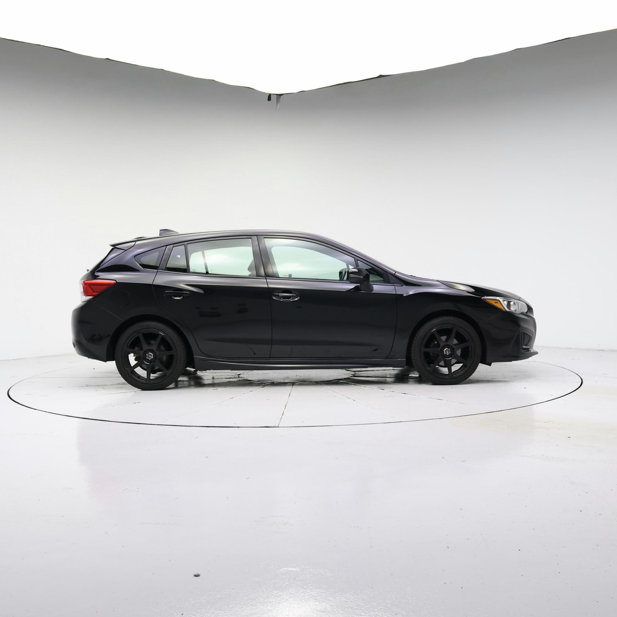 Thumbnail: 2017 Subaru Impreza - 7