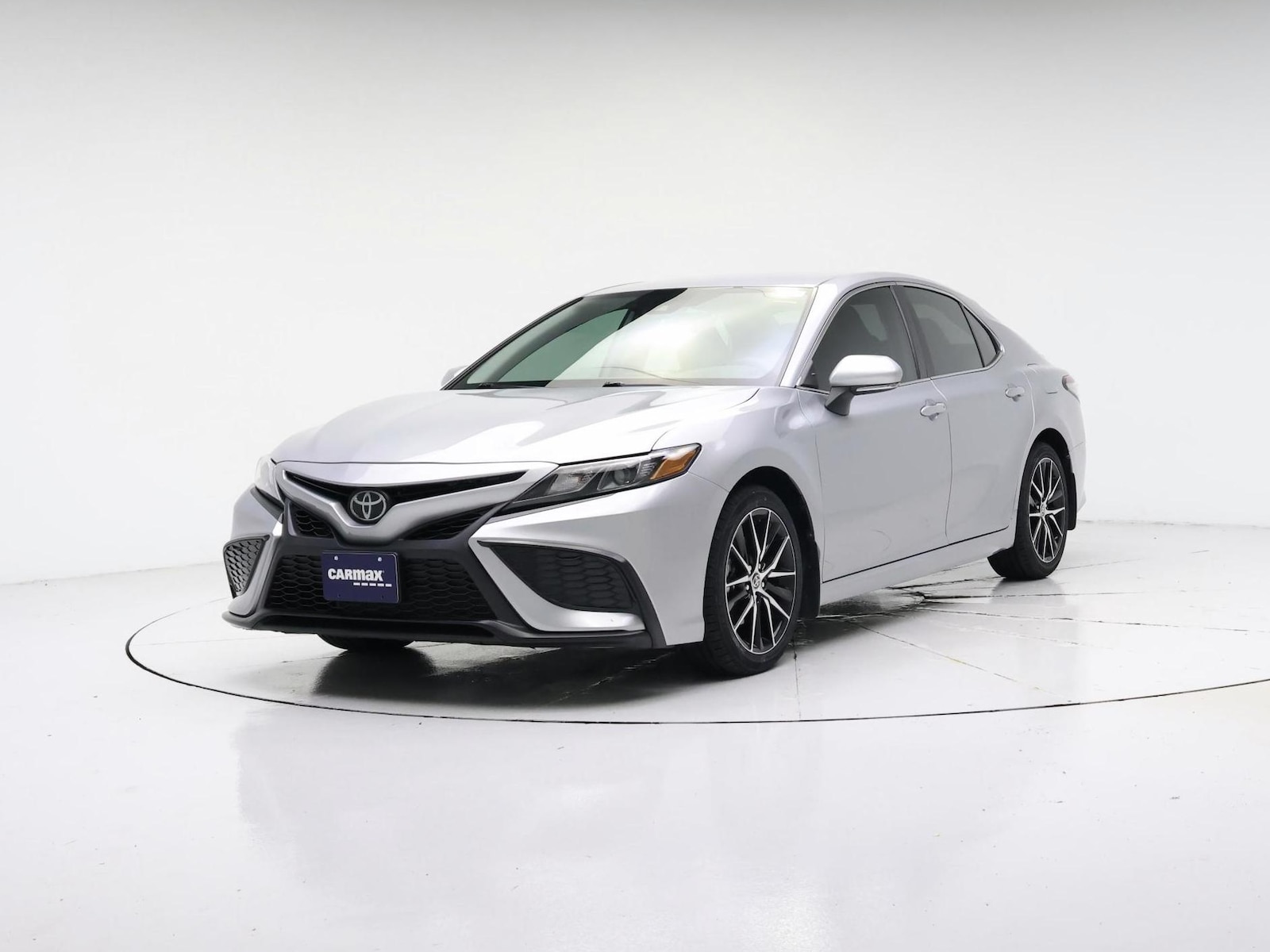 2023 Toyota Camry SE - Photo 5