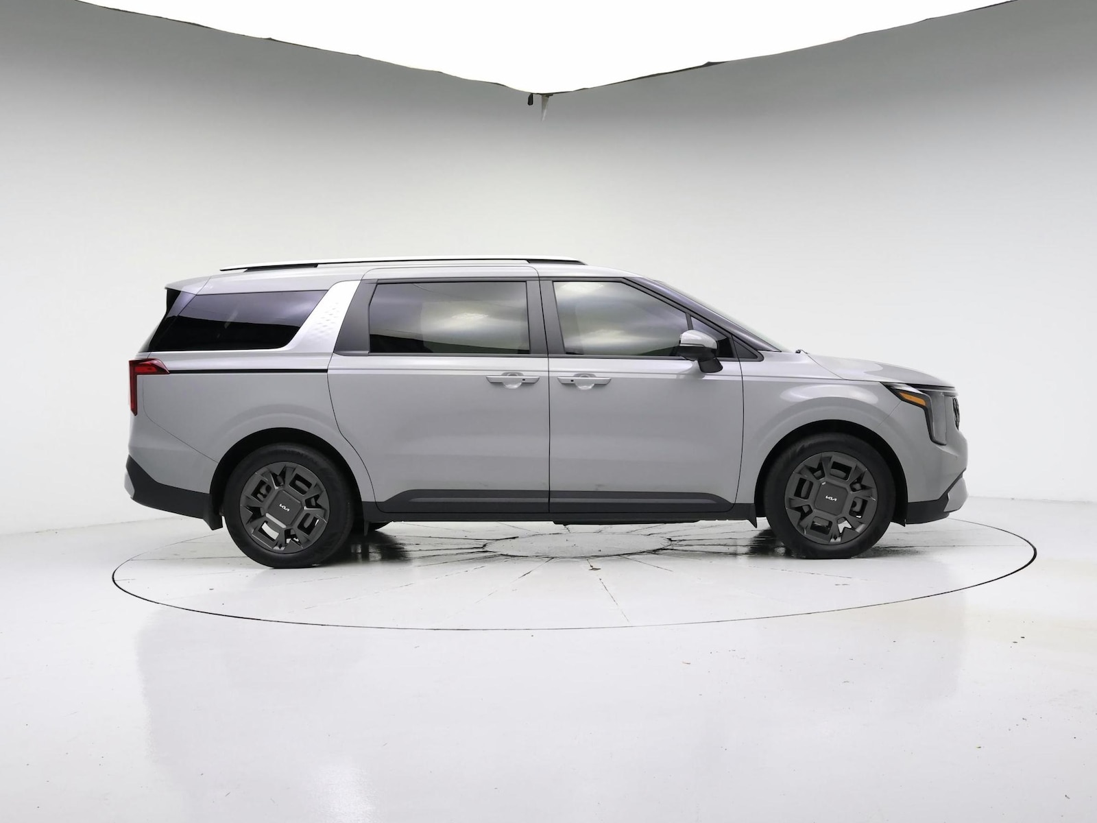 2025 Kia Carnival EX - Photo 8