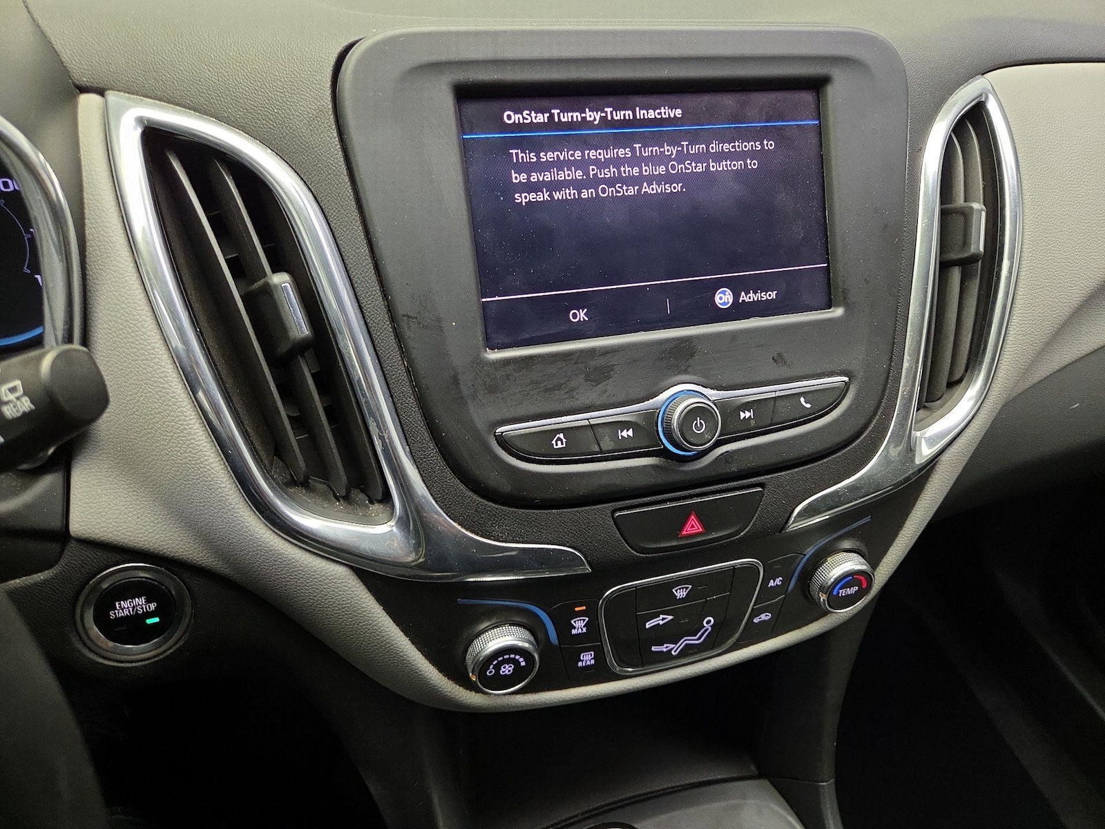 2020 Chevrolet Equinox LS - Photo 15
