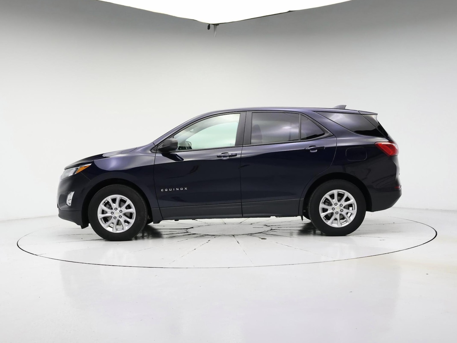 2020 Chevrolet Equinox LS - Photo 8