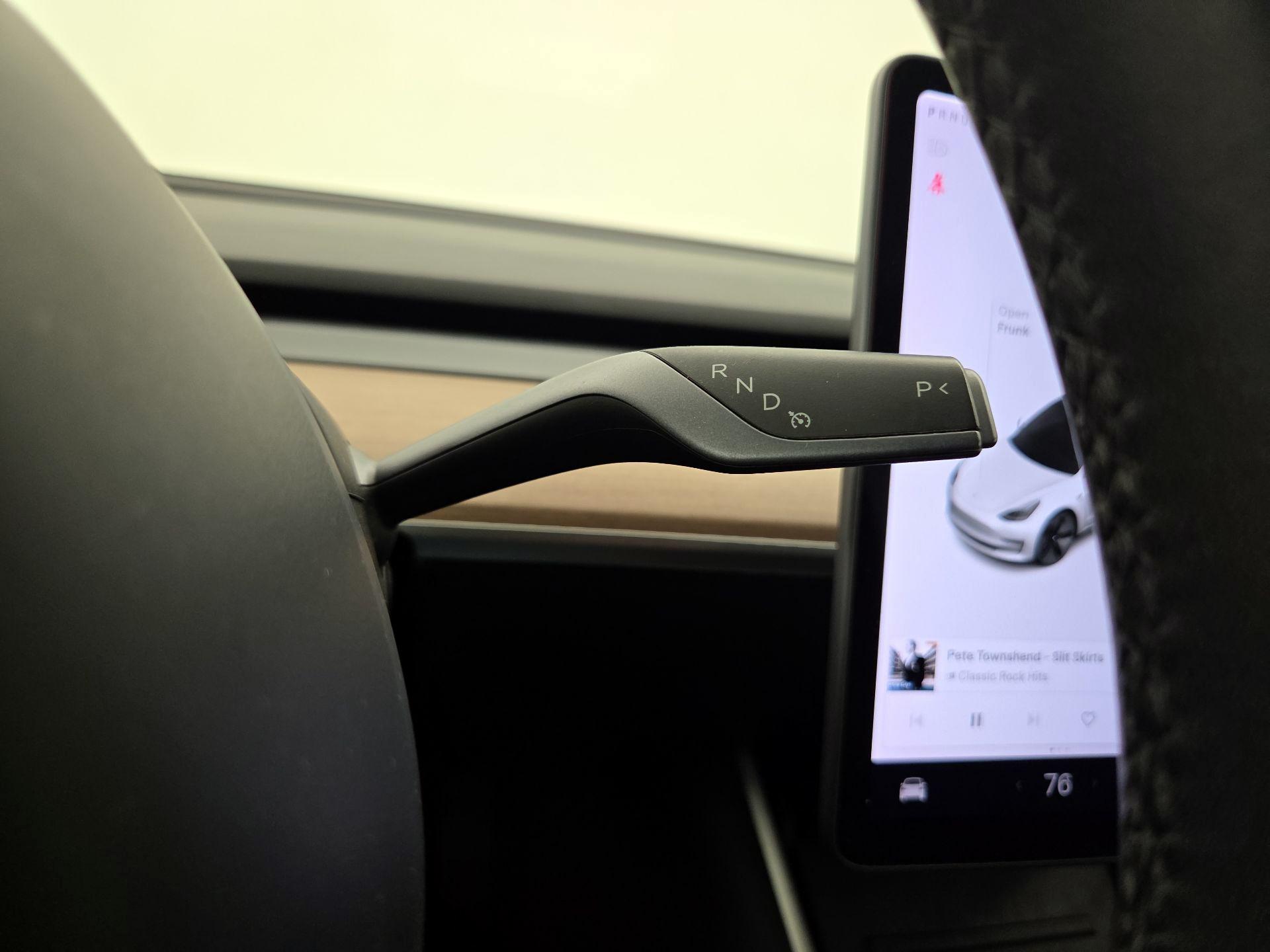 Thumbnail: 2020 Tesla Model 3 - 17