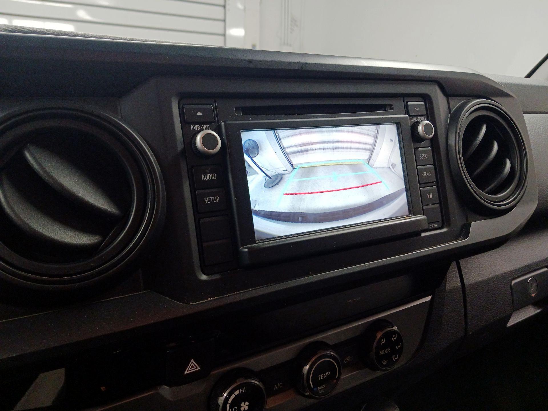 Thumbnail: 2017 Toyota Tacoma - 13