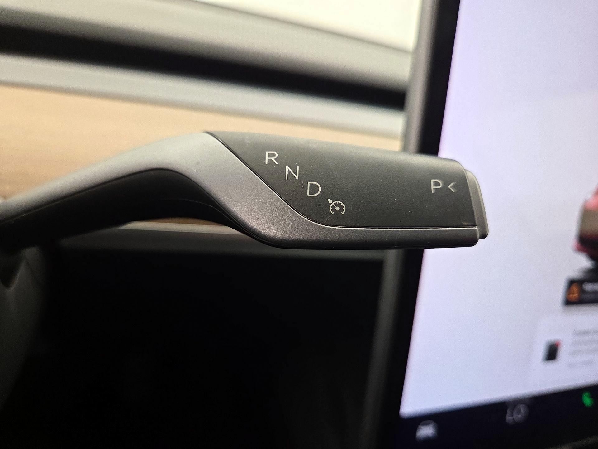 Thumbnail: 2023 Tesla Model 3 - 17