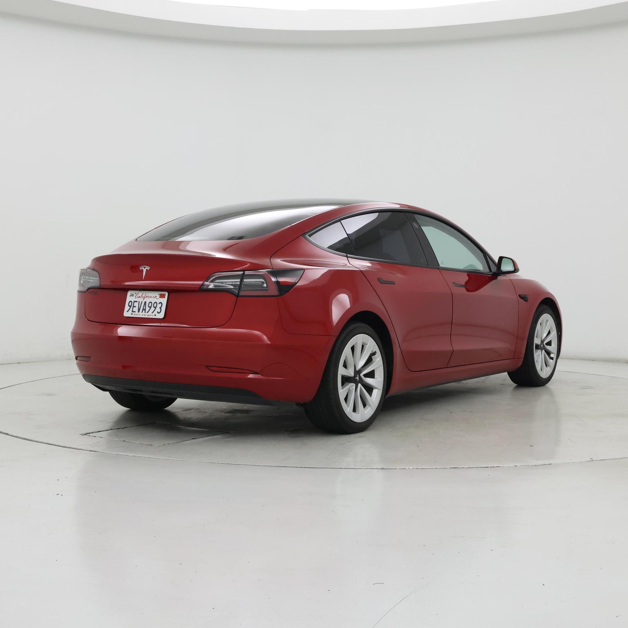 Thumbnail: 2023 Tesla Model 3 - 8