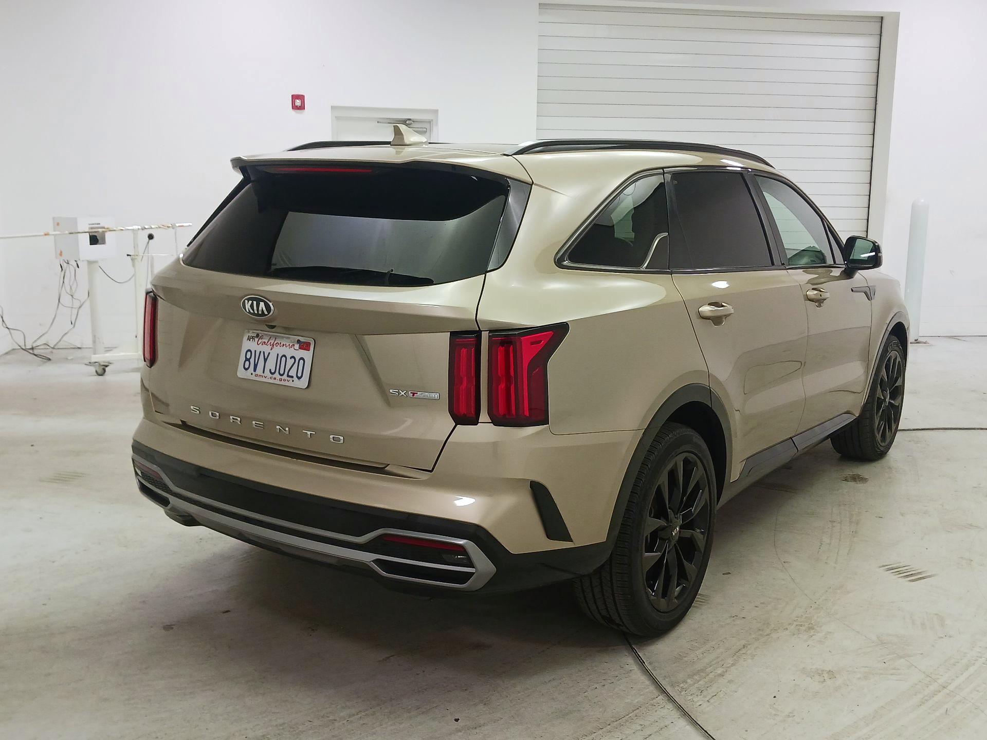 Thumbnail: 2021 Kia Sorento - 5