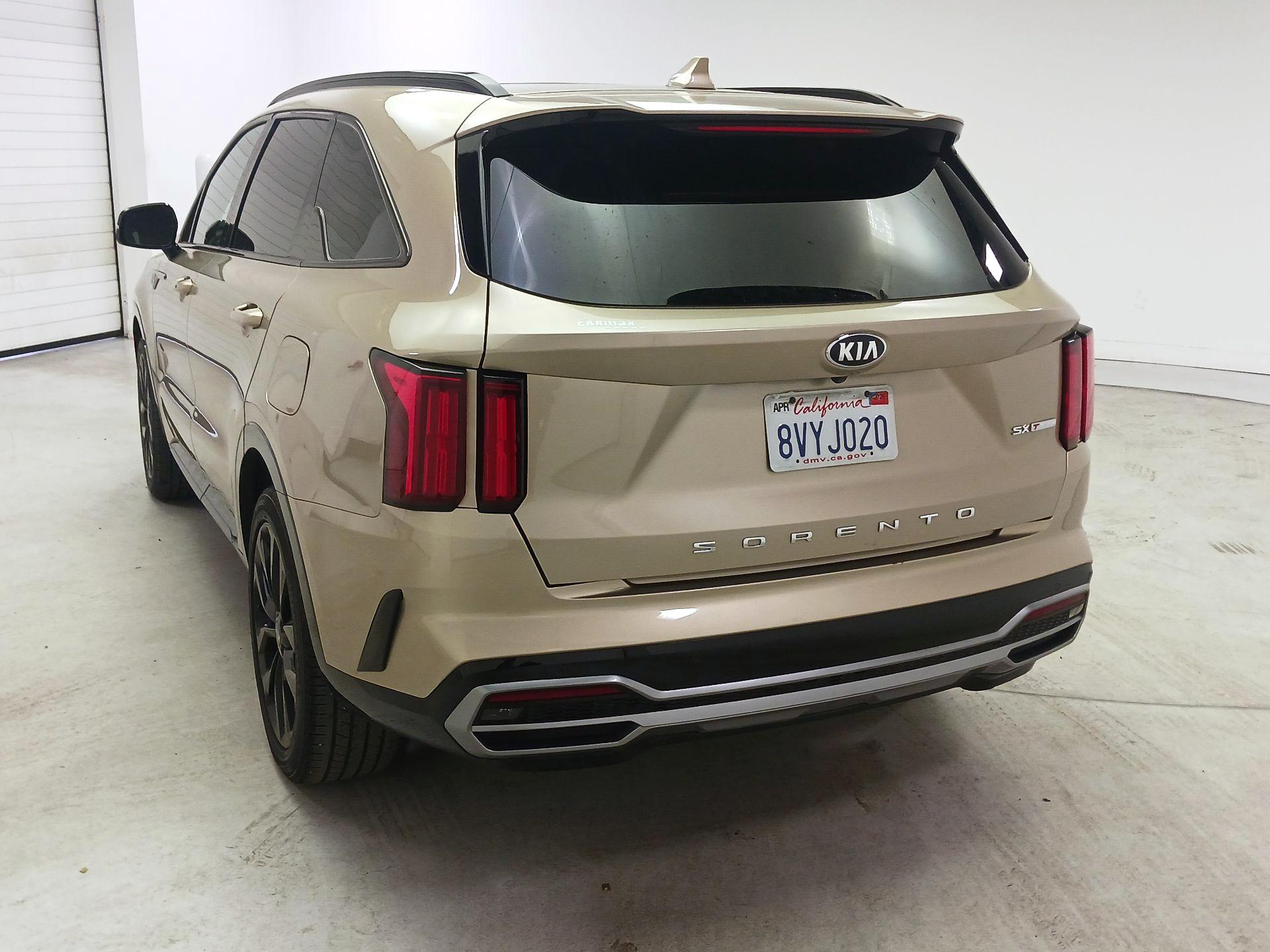 Thumbnail: 2021 Kia Sorento - 7