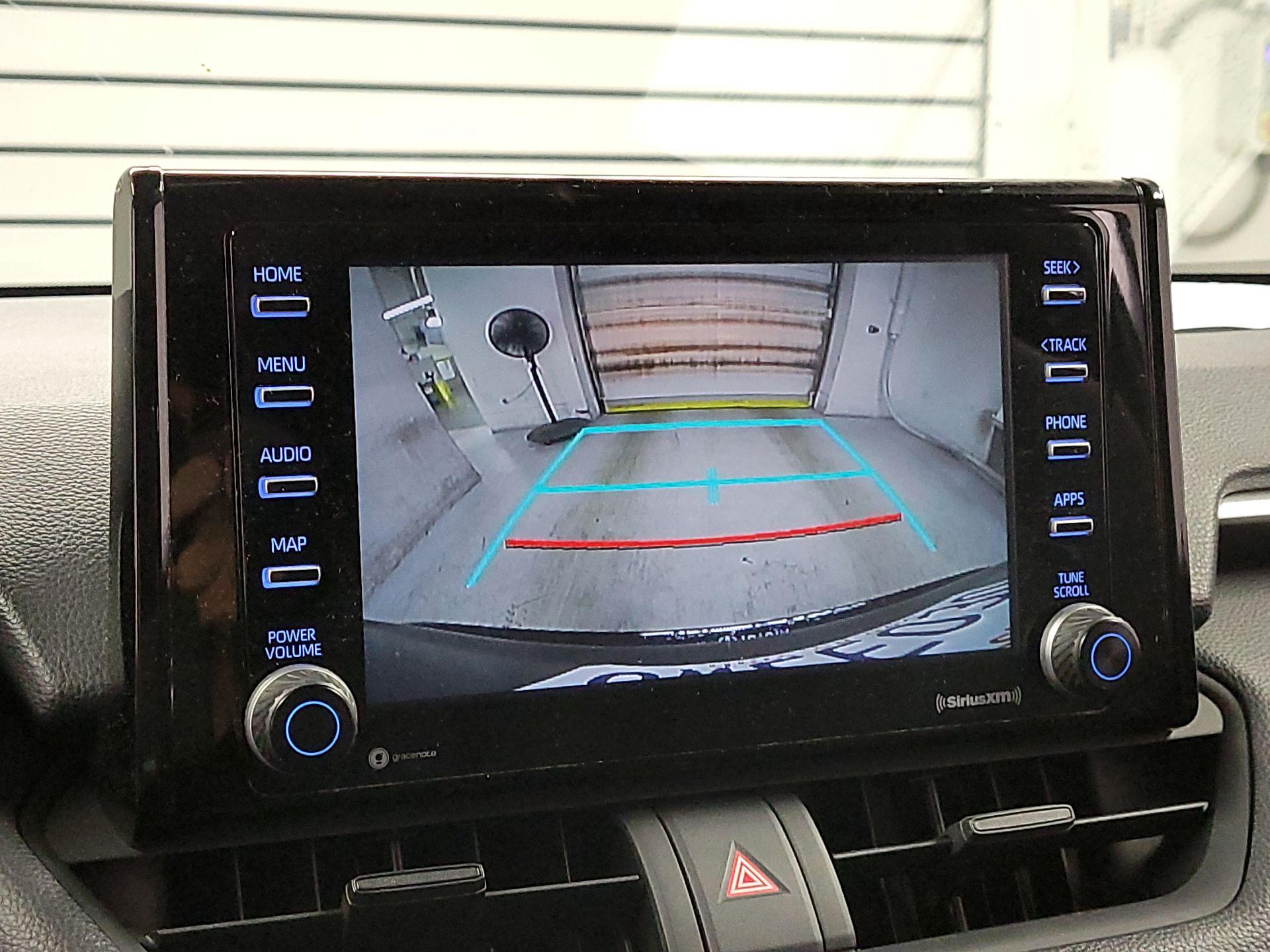 Thumbnail: 2021 Toyota RAV4 - 11