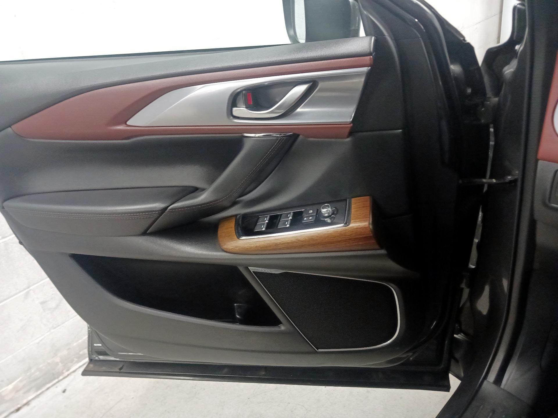 Thumbnail: 2017 Mazda CX-9 - 10