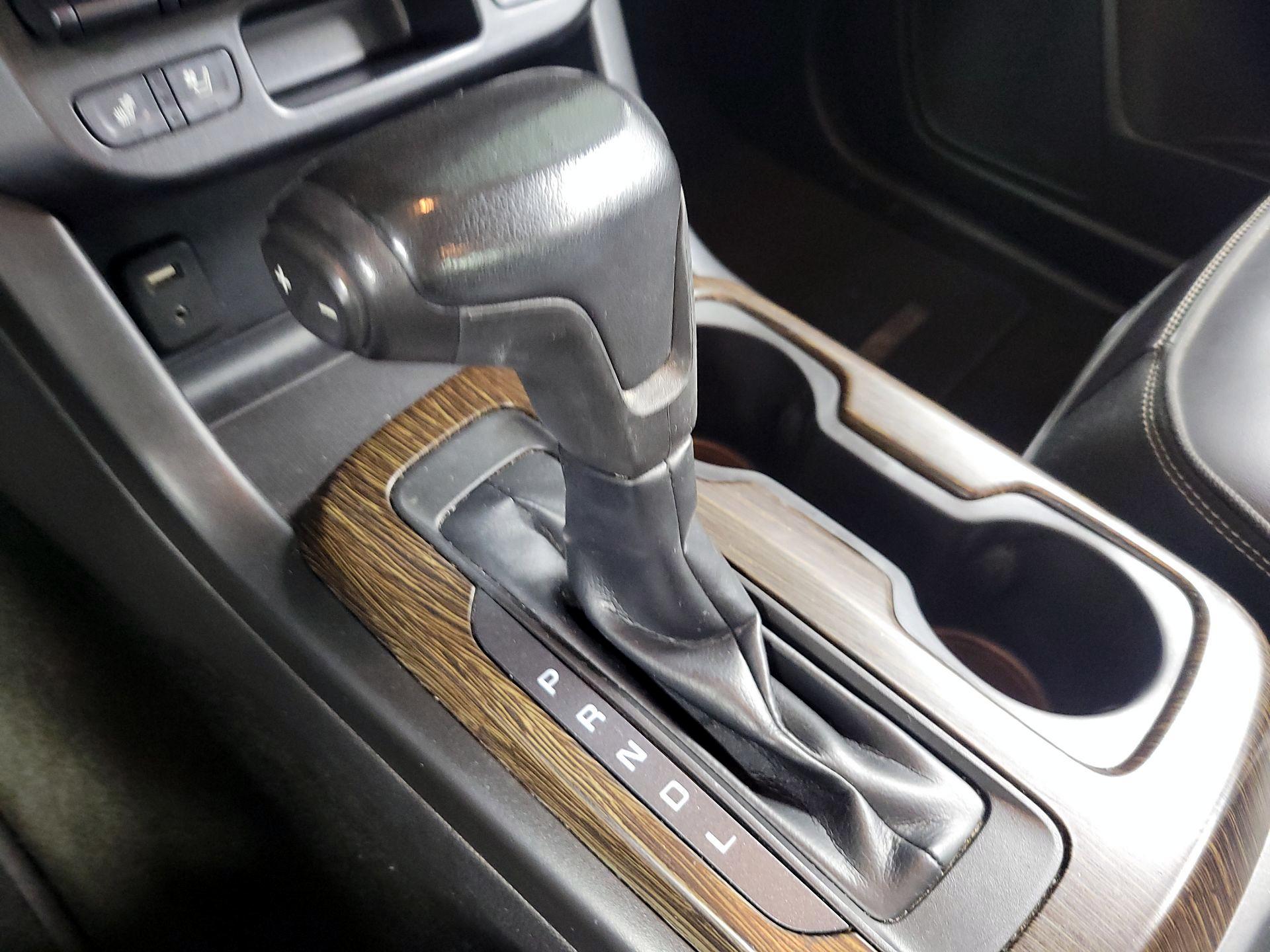 Thumbnail: 2018 GMC Canyon - 15