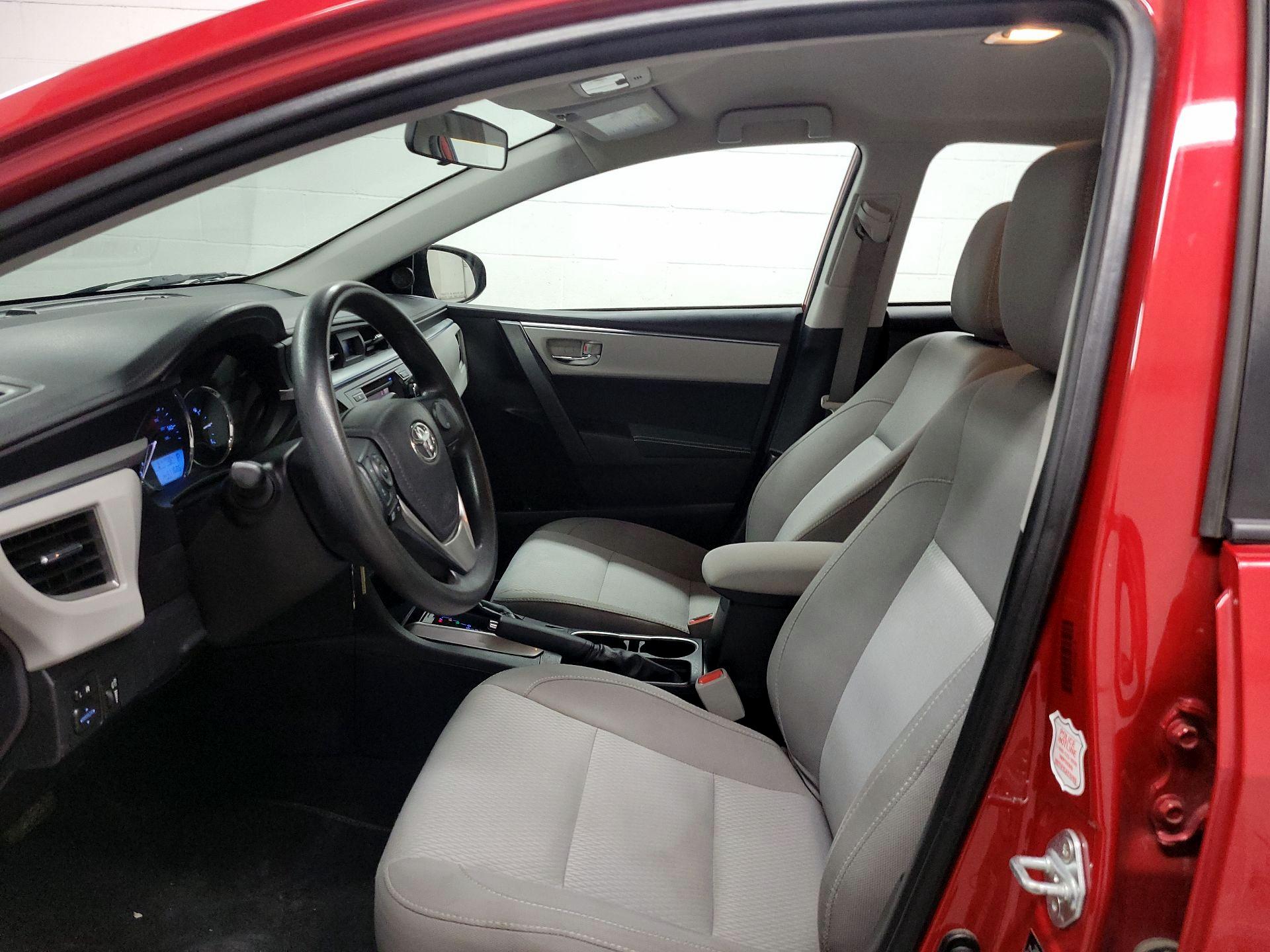 Thumbnail: 2016 Toyota Corolla - 9