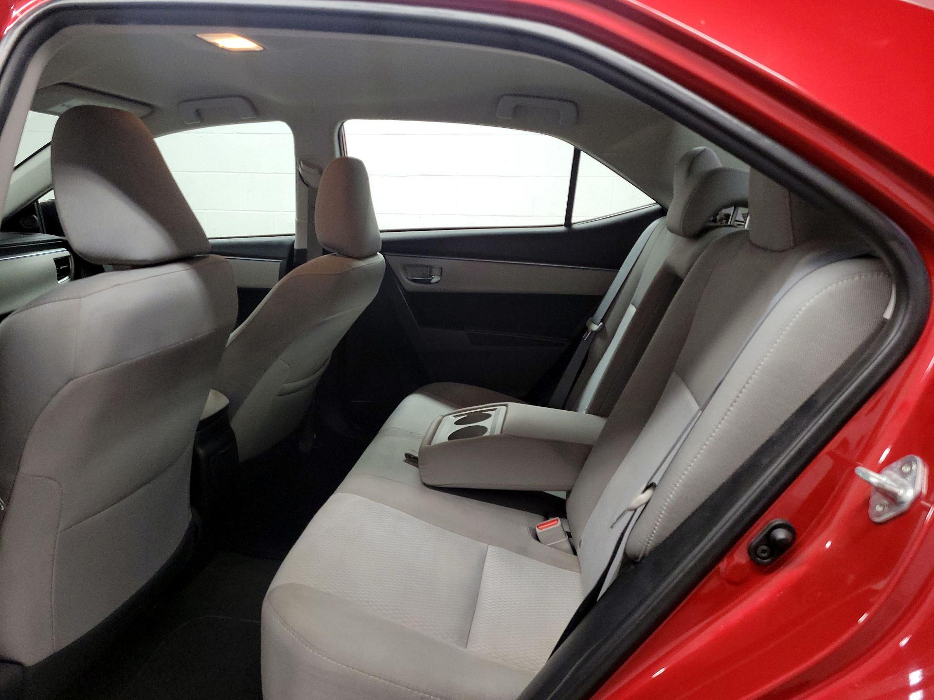 Thumbnail: 2016 Toyota Corolla - 15