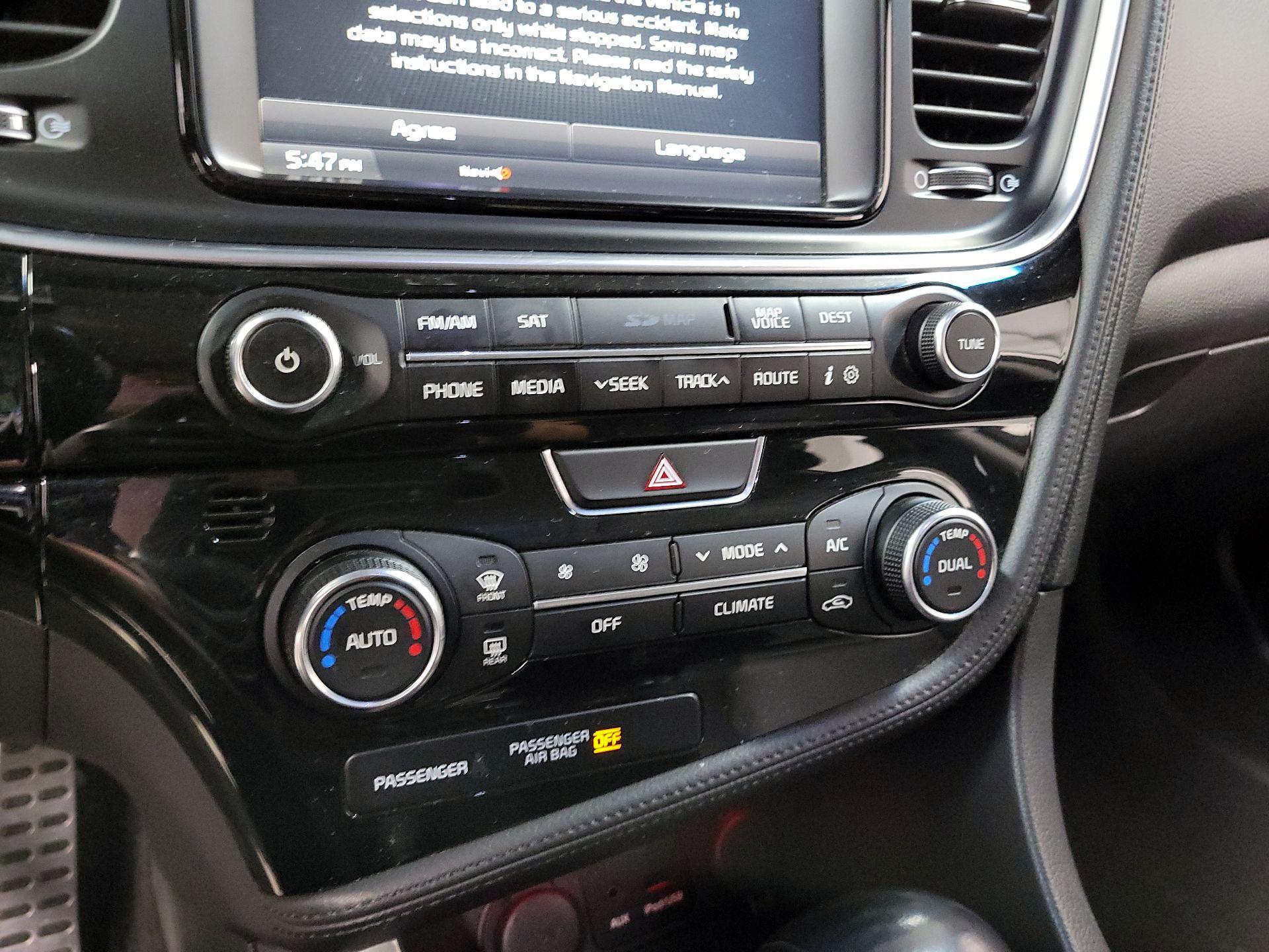 Thumbnail: 2014 Kia Optima - 12